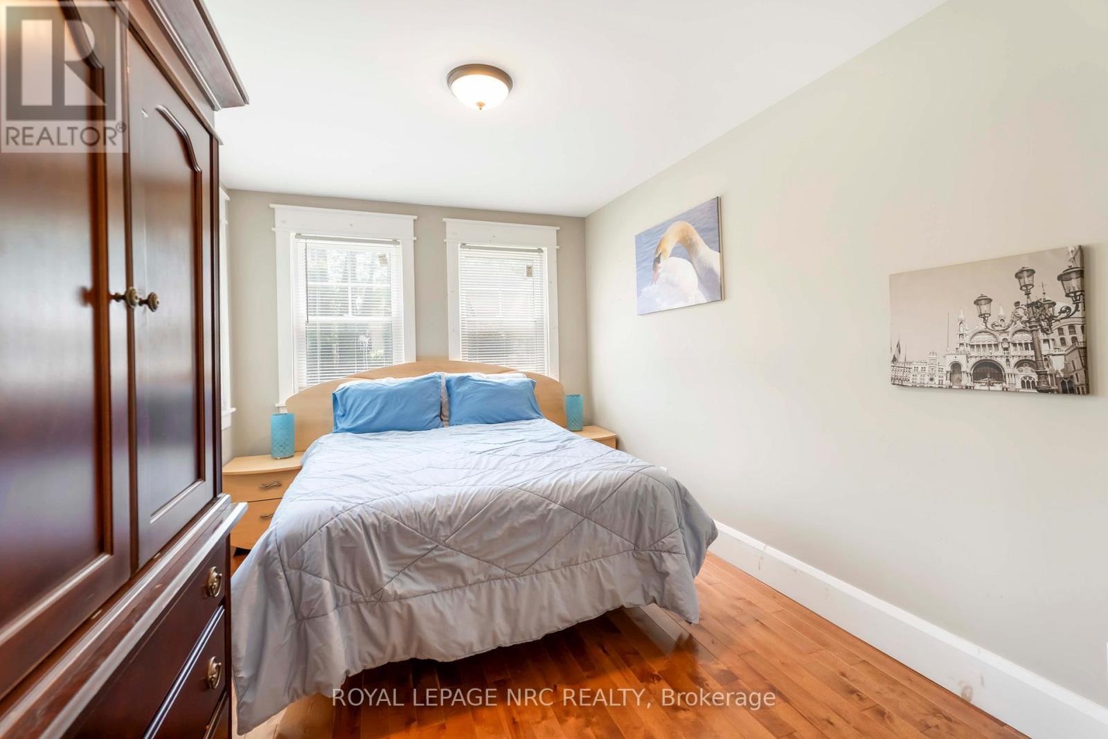 












3242 RISELAY AVENUE

,
Fort Erie (Ridgeway),




Ontario
L0S1N0


