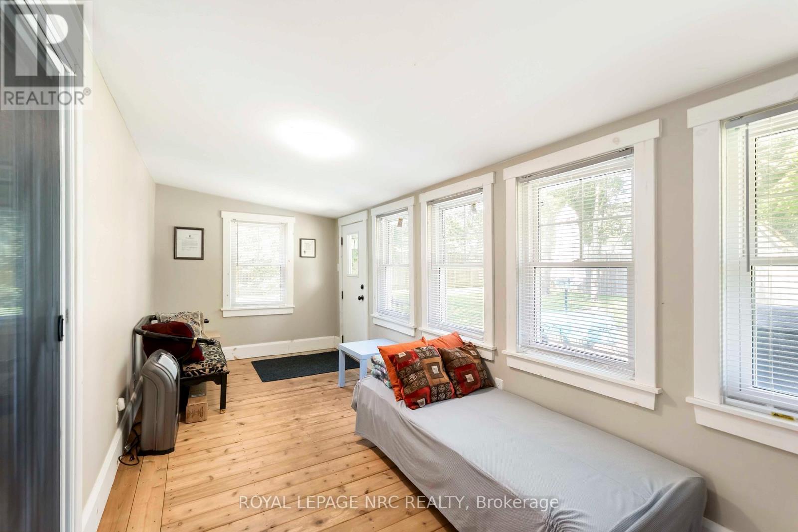












3242 RISELAY AVENUE

,
Fort Erie (Ridgeway),




Ontario
L0S1N0

