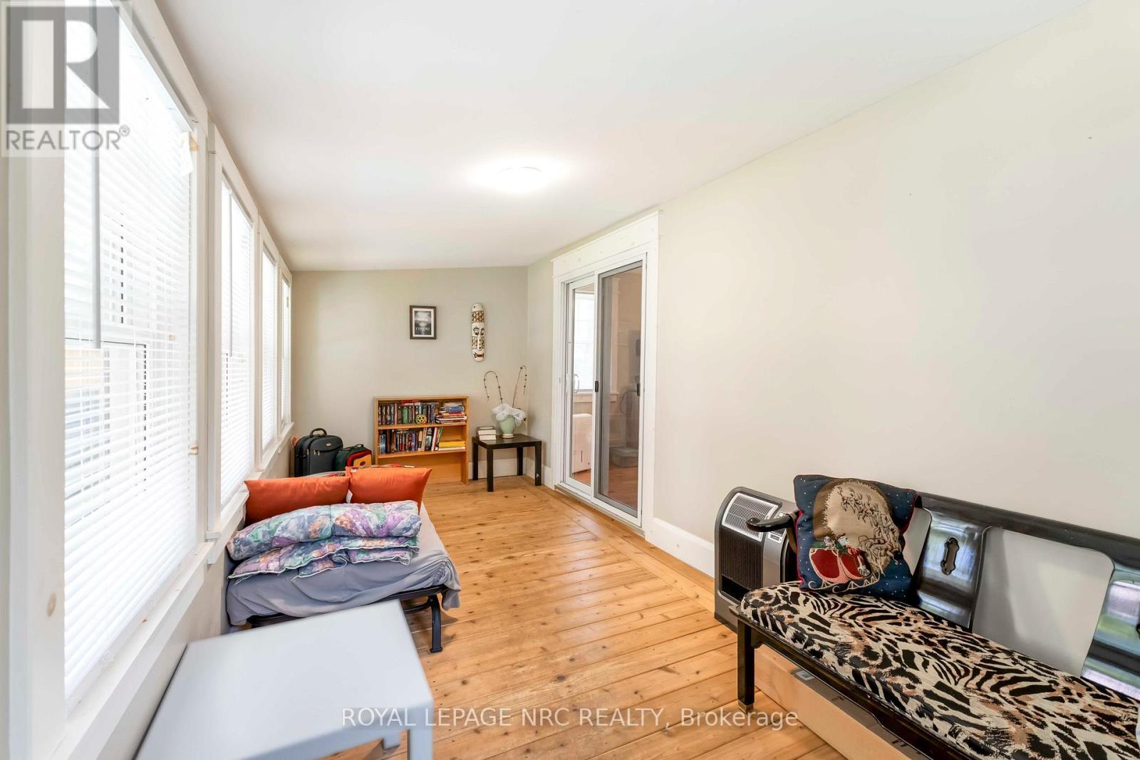 












3242 RISELAY AVENUE

,
Fort Erie (Ridgeway),




Ontario
L0S1N0

