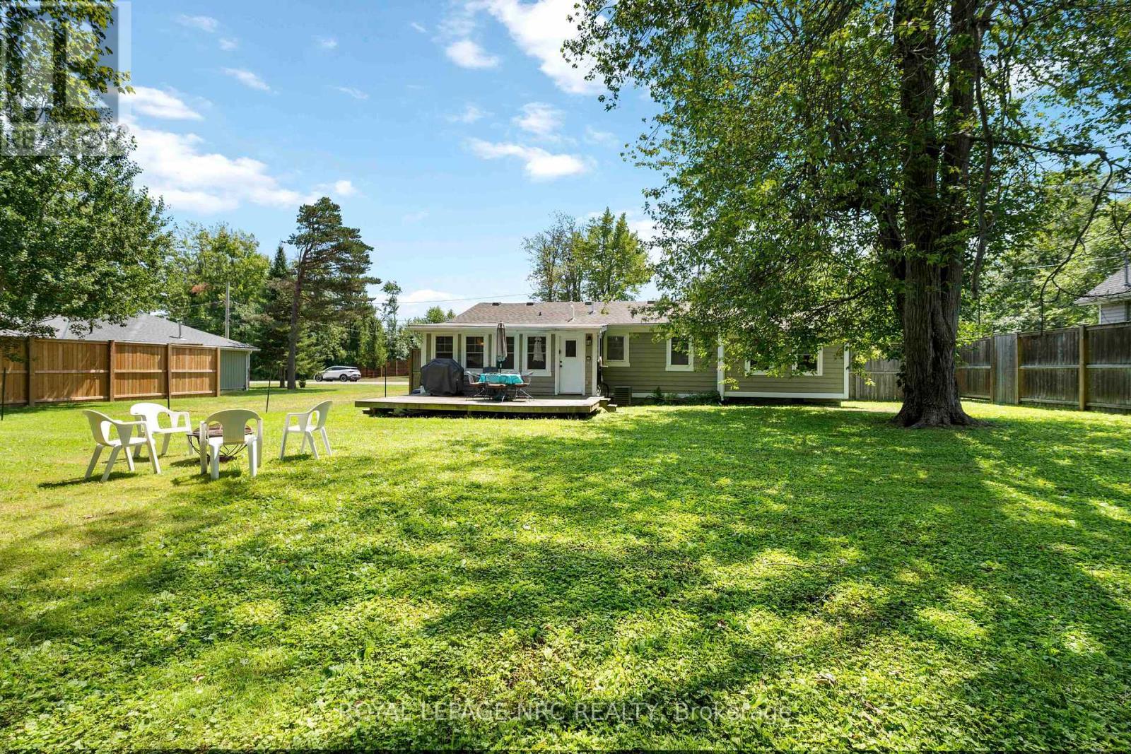 












3242 RISELAY AVENUE

,
Fort Erie (Ridgeway),




Ontario
L0S1N0

