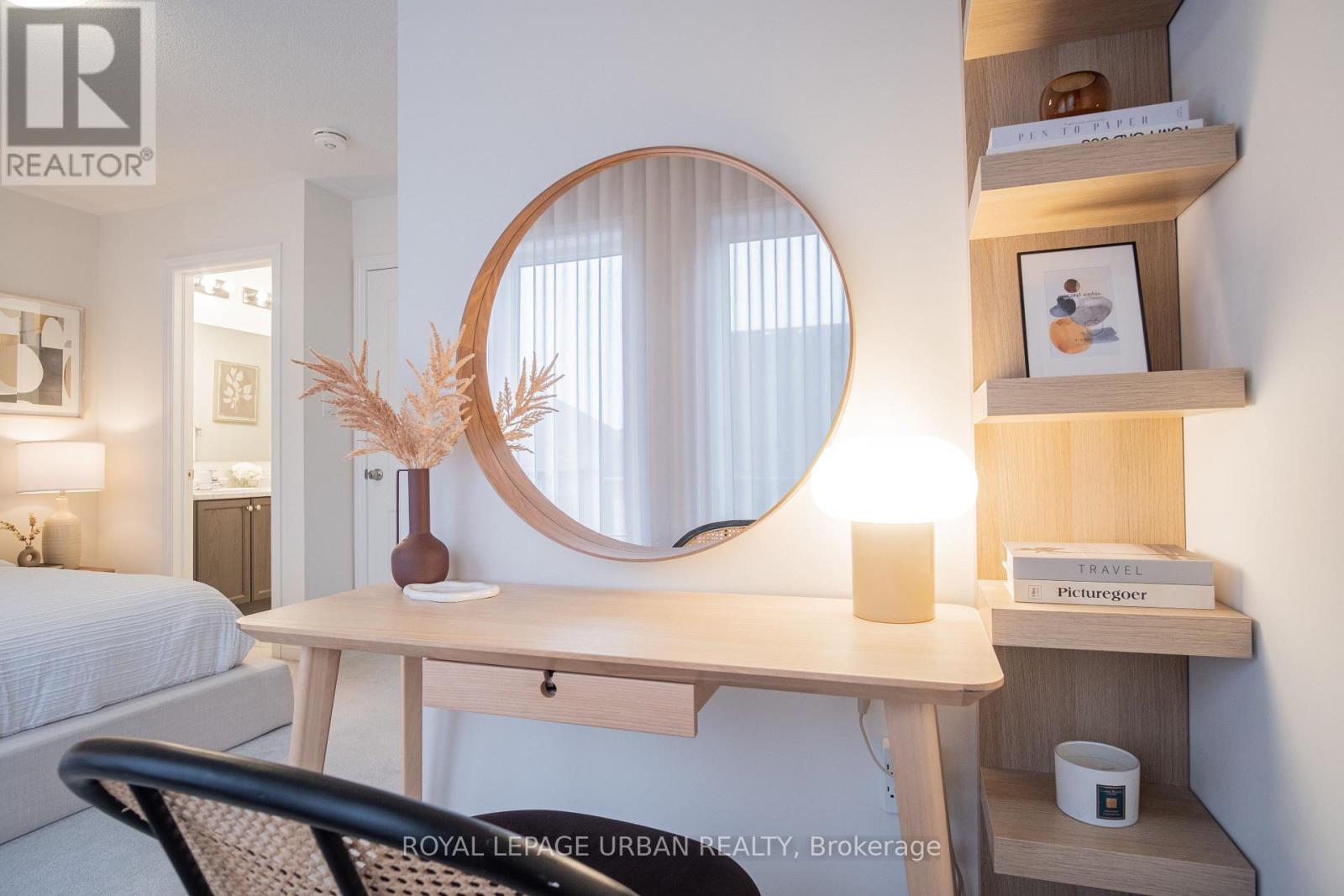 












3963 LODI ROAD

,
Burlington,




Ontario
L7M0Z7


