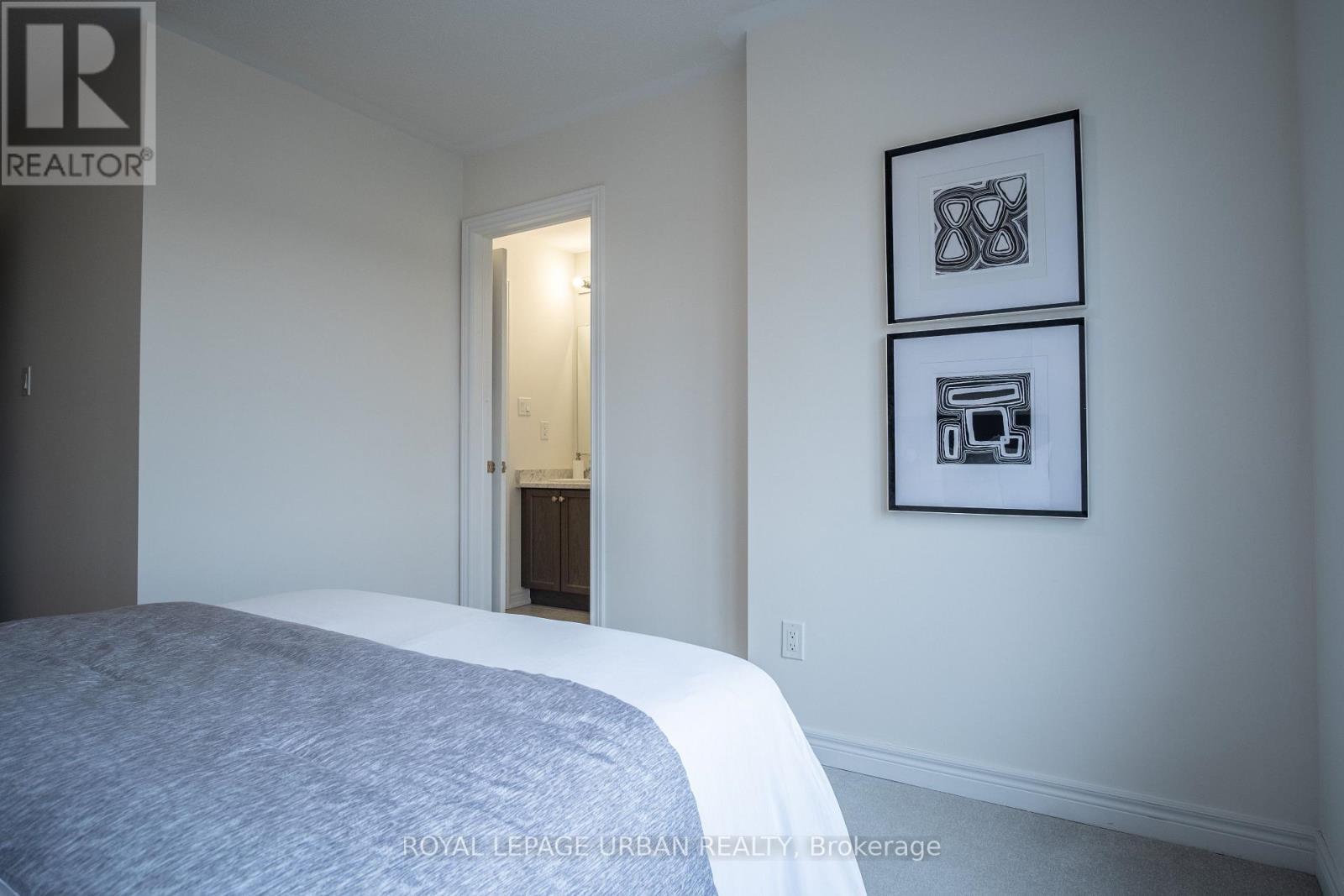












3963 LODI ROAD

,
Burlington,




Ontario
L7M0Z7

