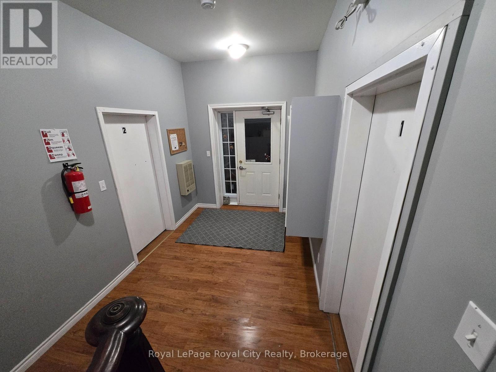 












103 PATRICK STREET E

,
North Huron (Wingham),




Ontario
N0G2N0

