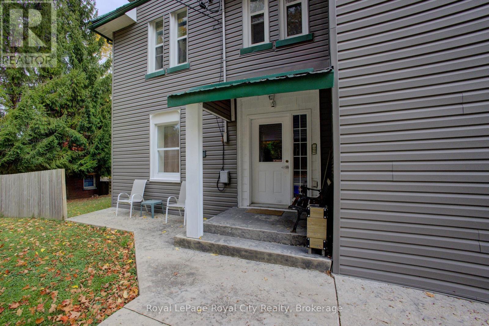 












103 PATRICK STREET E

,
North Huron (Wingham),




Ontario
N0G2N0

