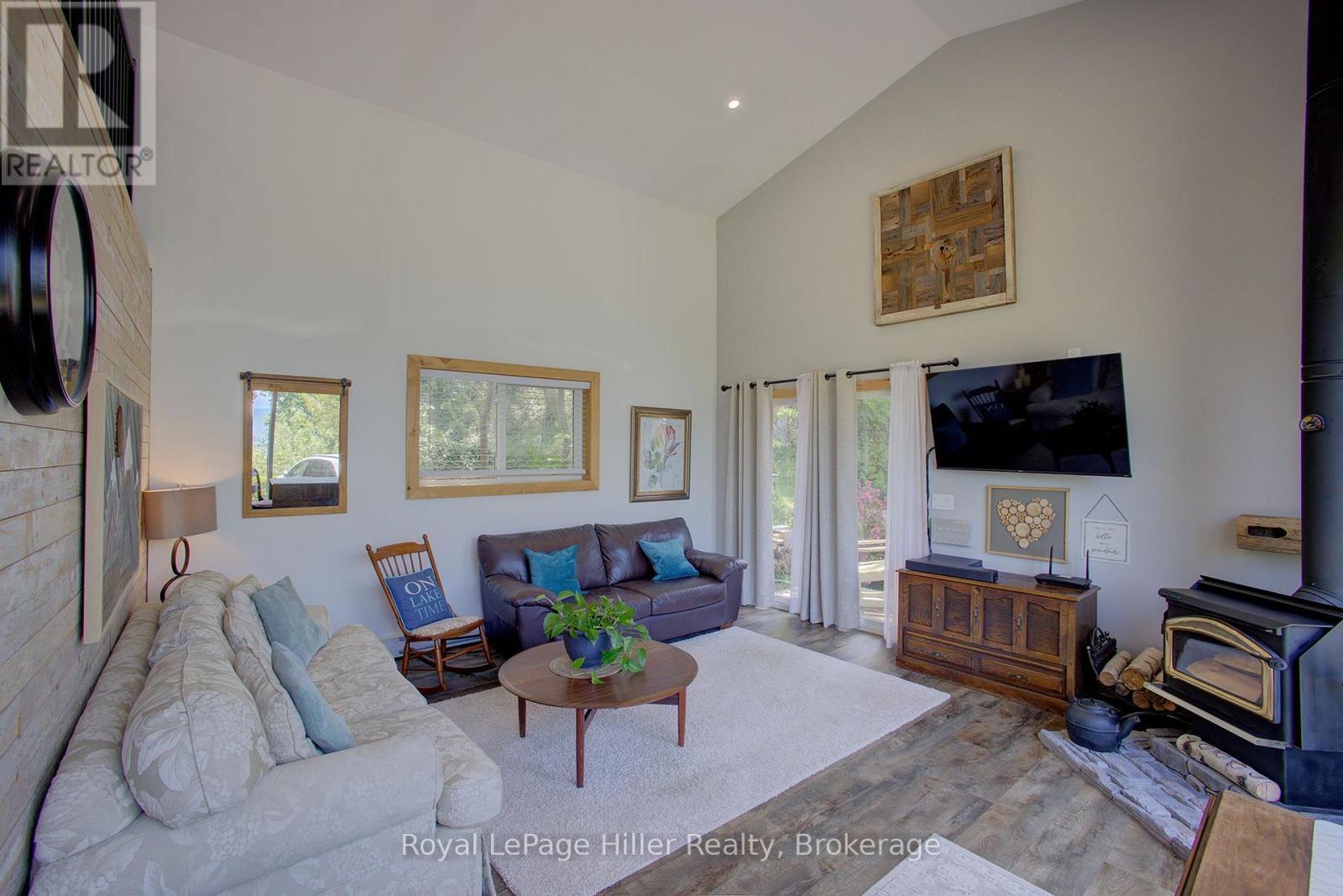 












84841 SHAMROCK BEACH ROAD

,
Ashfield-Colborne-Wawanosh (Ashfield),




Ontario
N7A3X9

