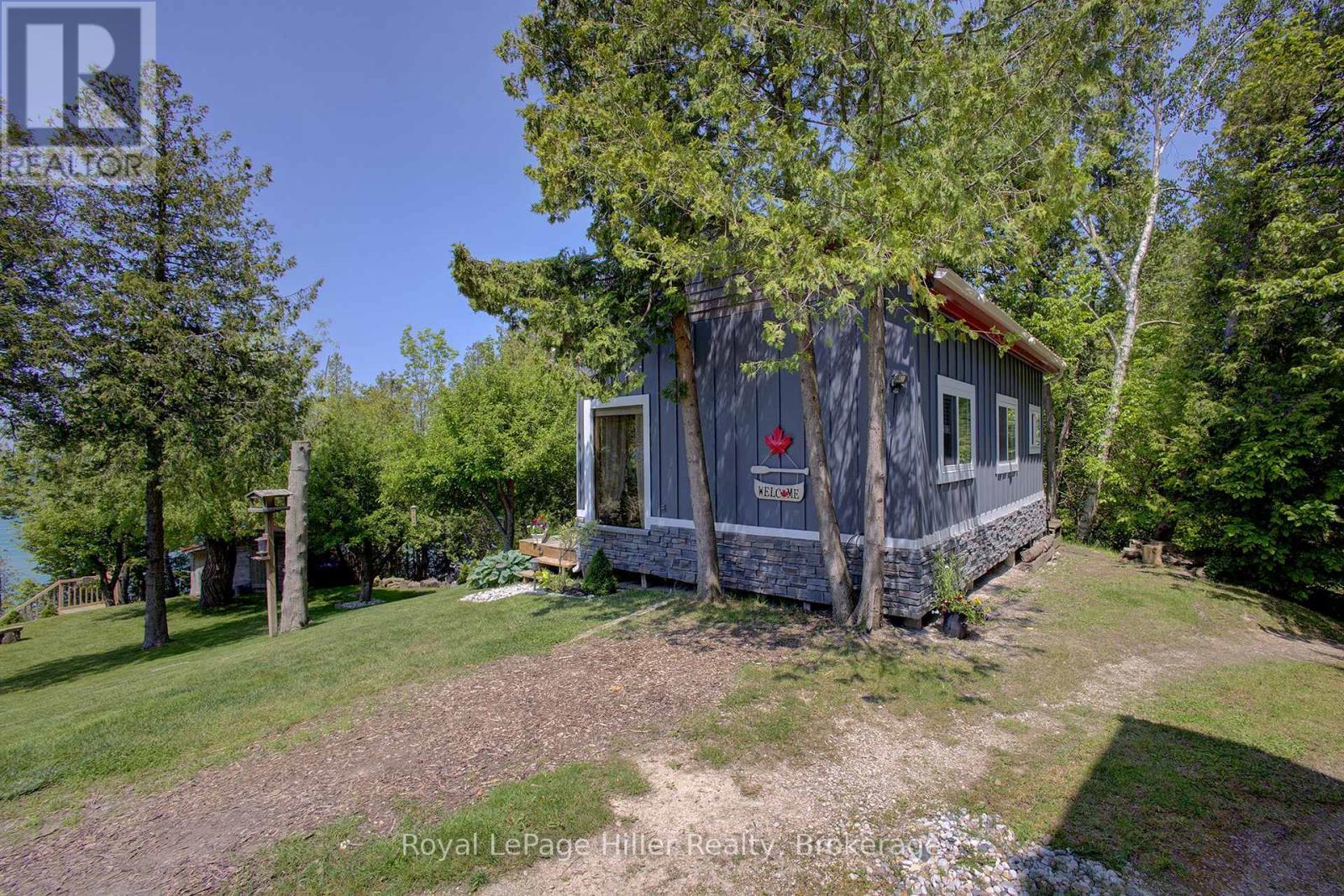 












84841 SHAMROCK BEACH ROAD

,
Ashfield-Colborne-Wawanosh (Ashfield),




Ontario
N7A3X9

