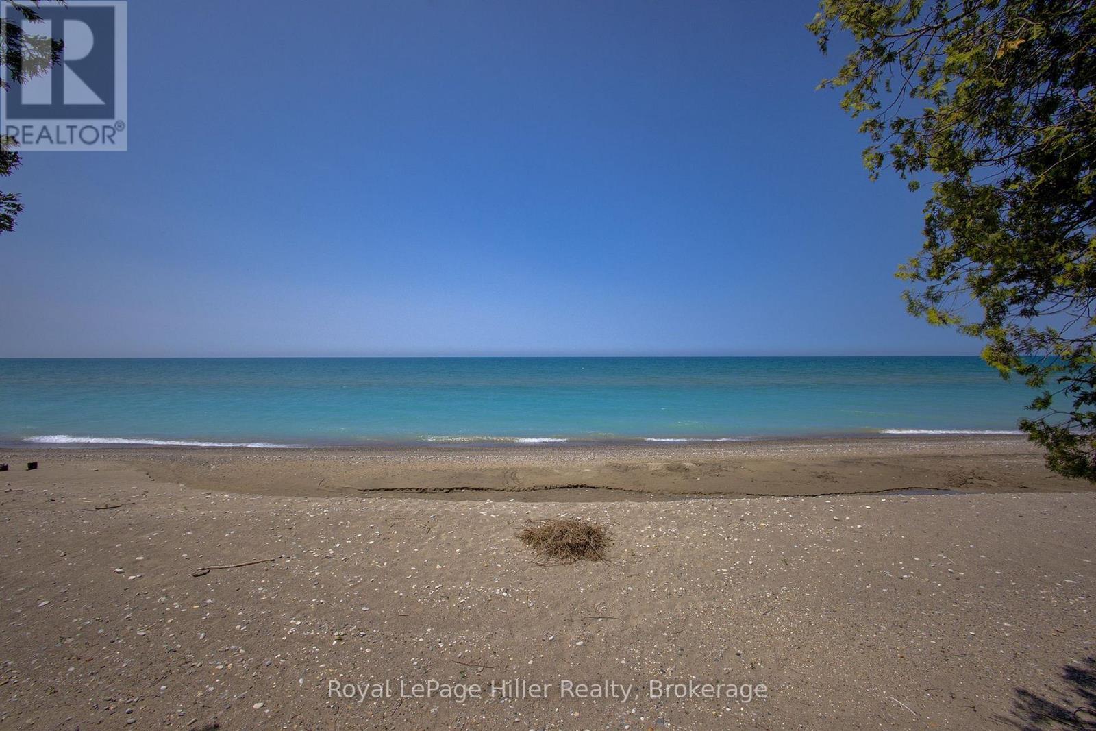 












84841 SHAMROCK BEACH ROAD

,
Ashfield-Colborne-Wawanosh (Ashfield),




Ontario
N7A3X9

