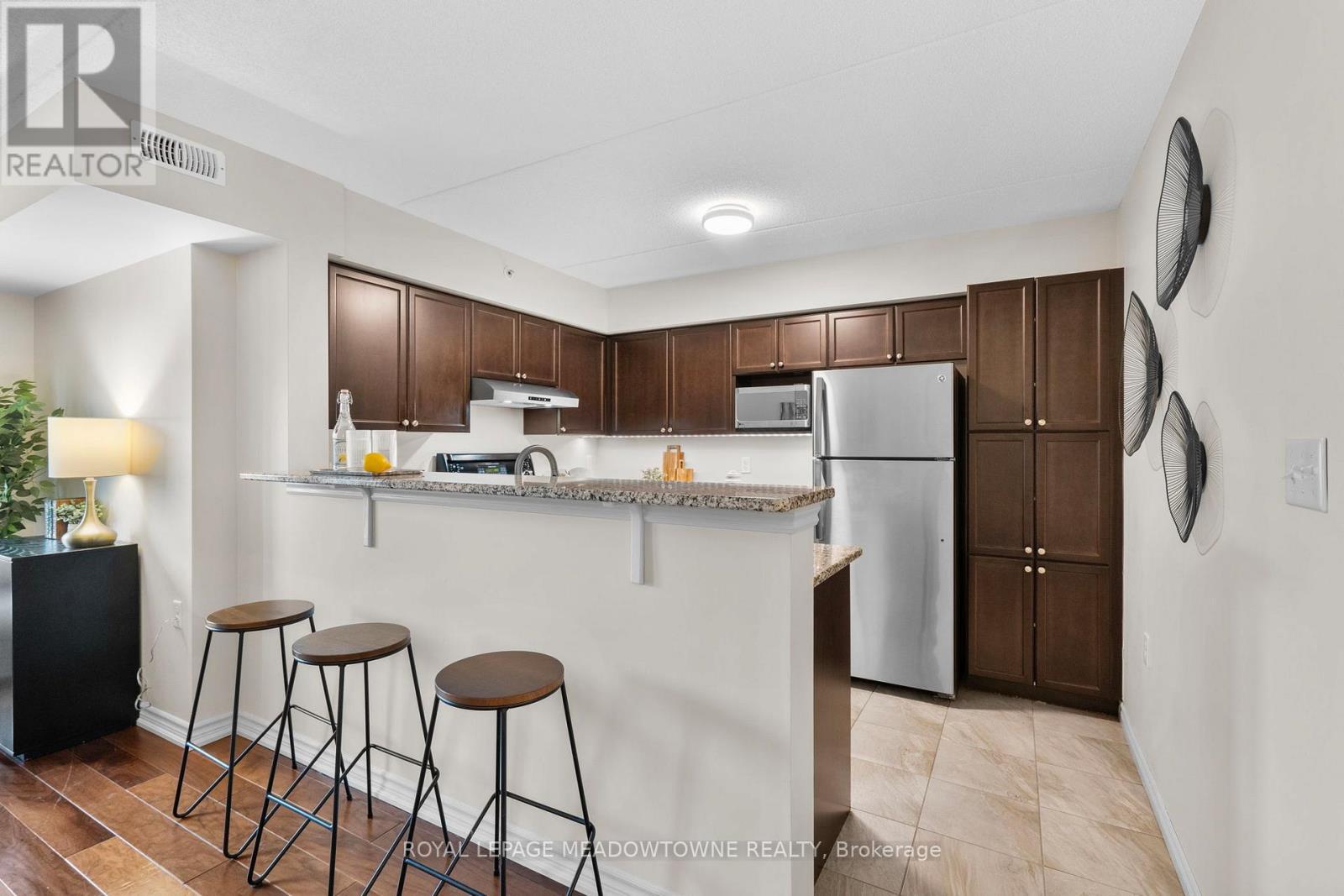 












310 - 1470 MAIN STREET E

,
Milton,




Ontario
L9T8W6

