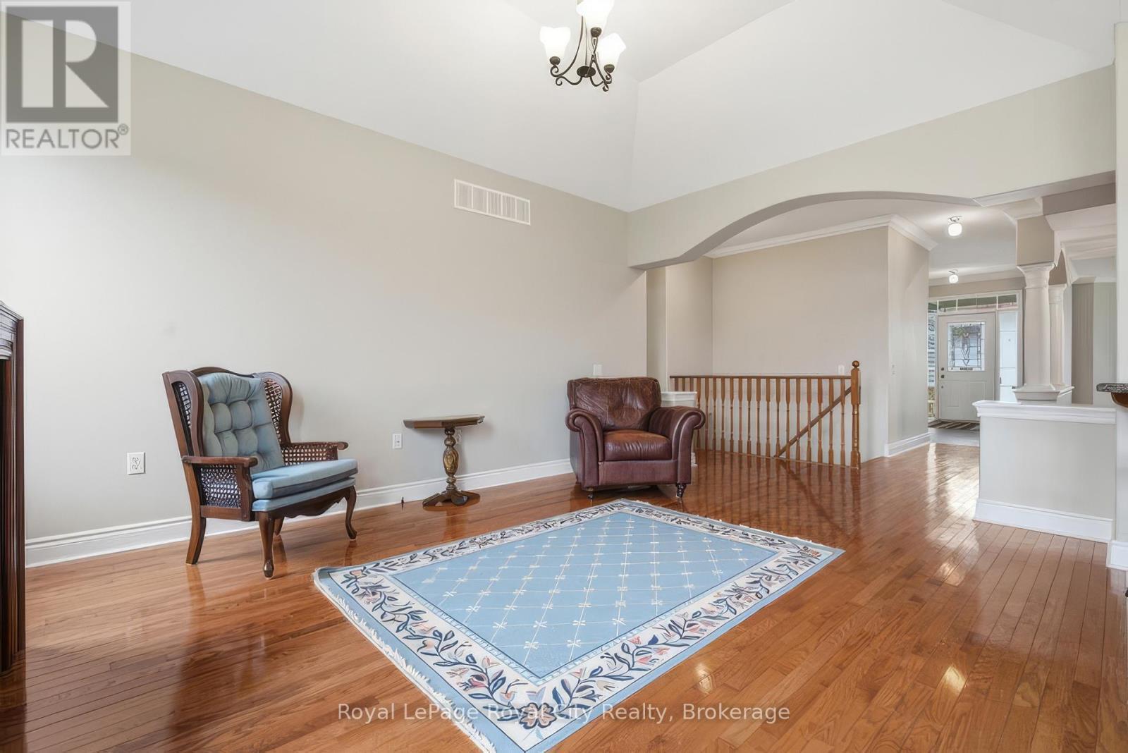 












249 RIDGE ROAD

,
Guelph/Eramosa (Rockwood),




Ontario
N0B2K0

