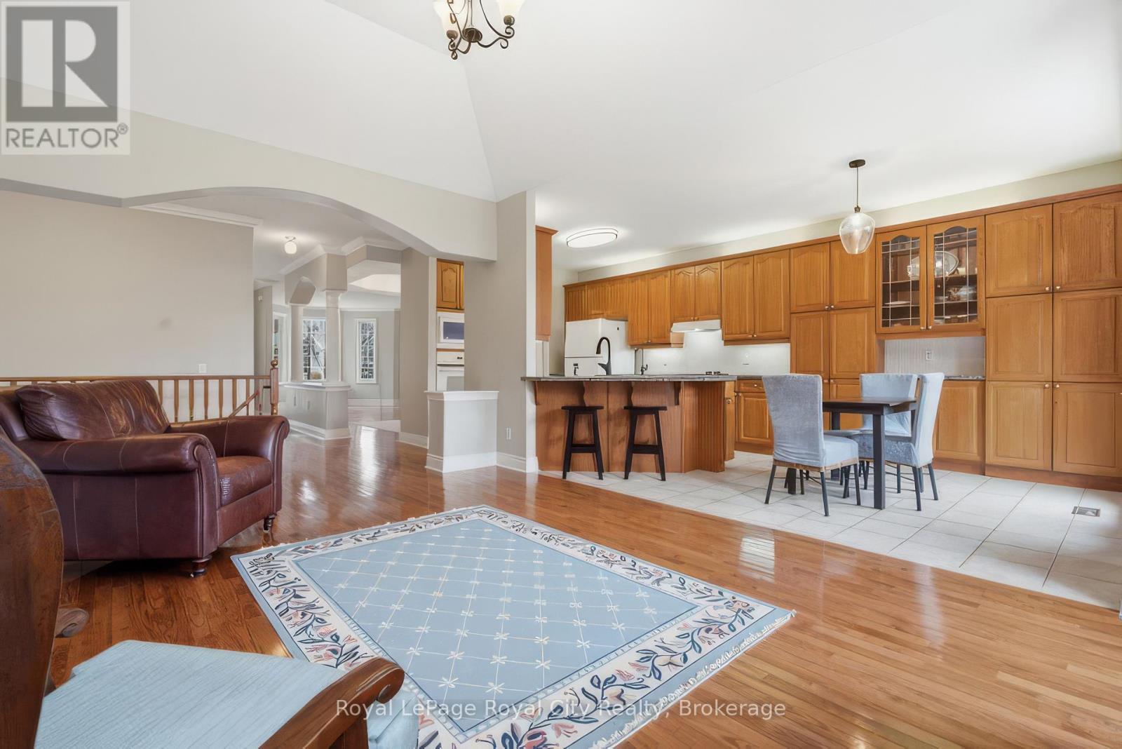 












249 RIDGE ROAD

,
Guelph/Eramosa (Rockwood),




Ontario
N0B2K0

