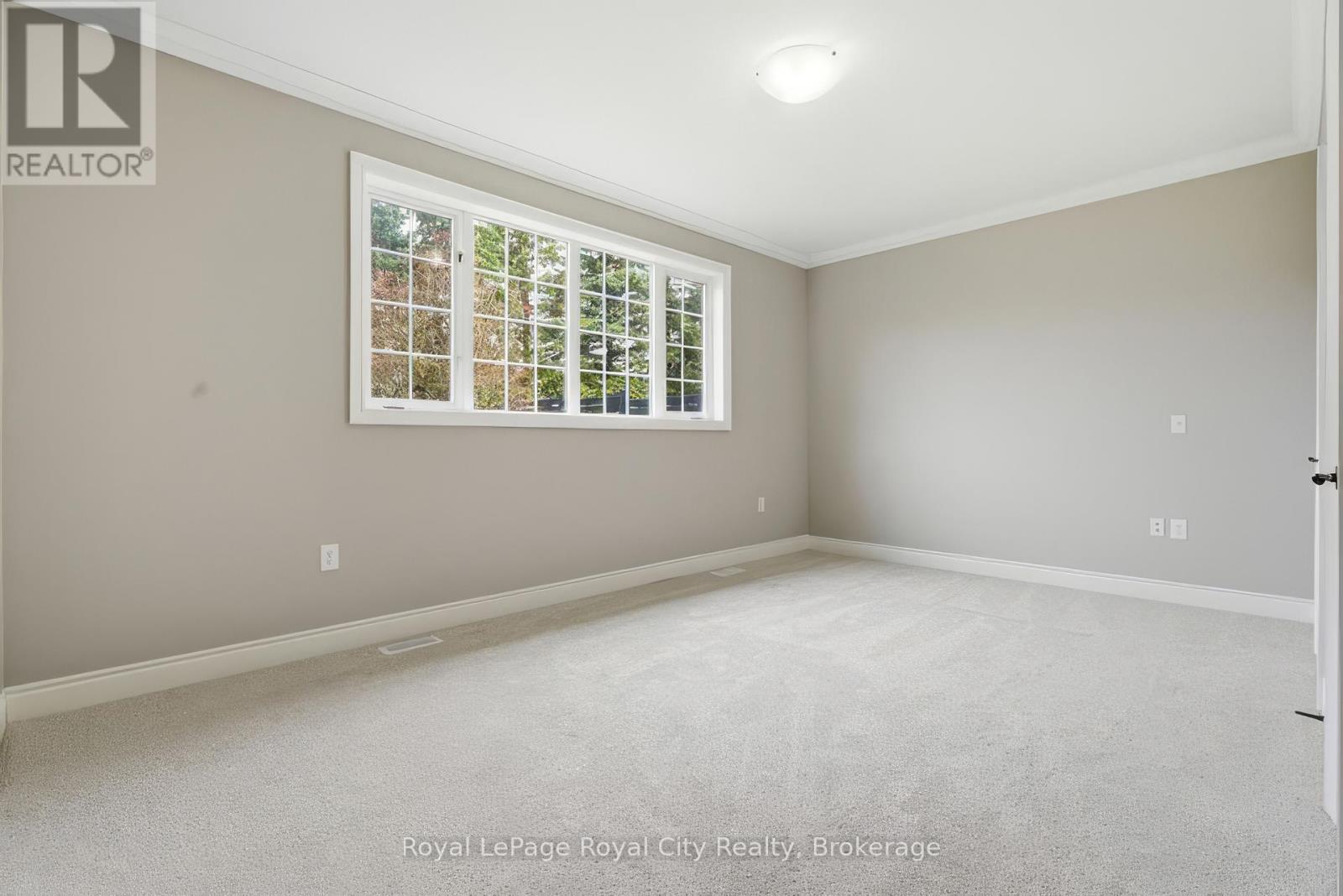 












249 RIDGE ROAD

,
Guelph/Eramosa (Rockwood),




Ontario
N0B2K0

