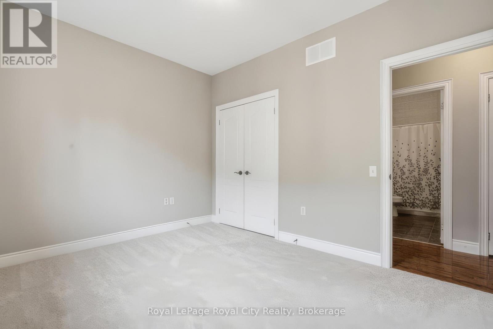 












249 RIDGE ROAD

,
Guelph/Eramosa (Rockwood),




Ontario
N0B2K0


