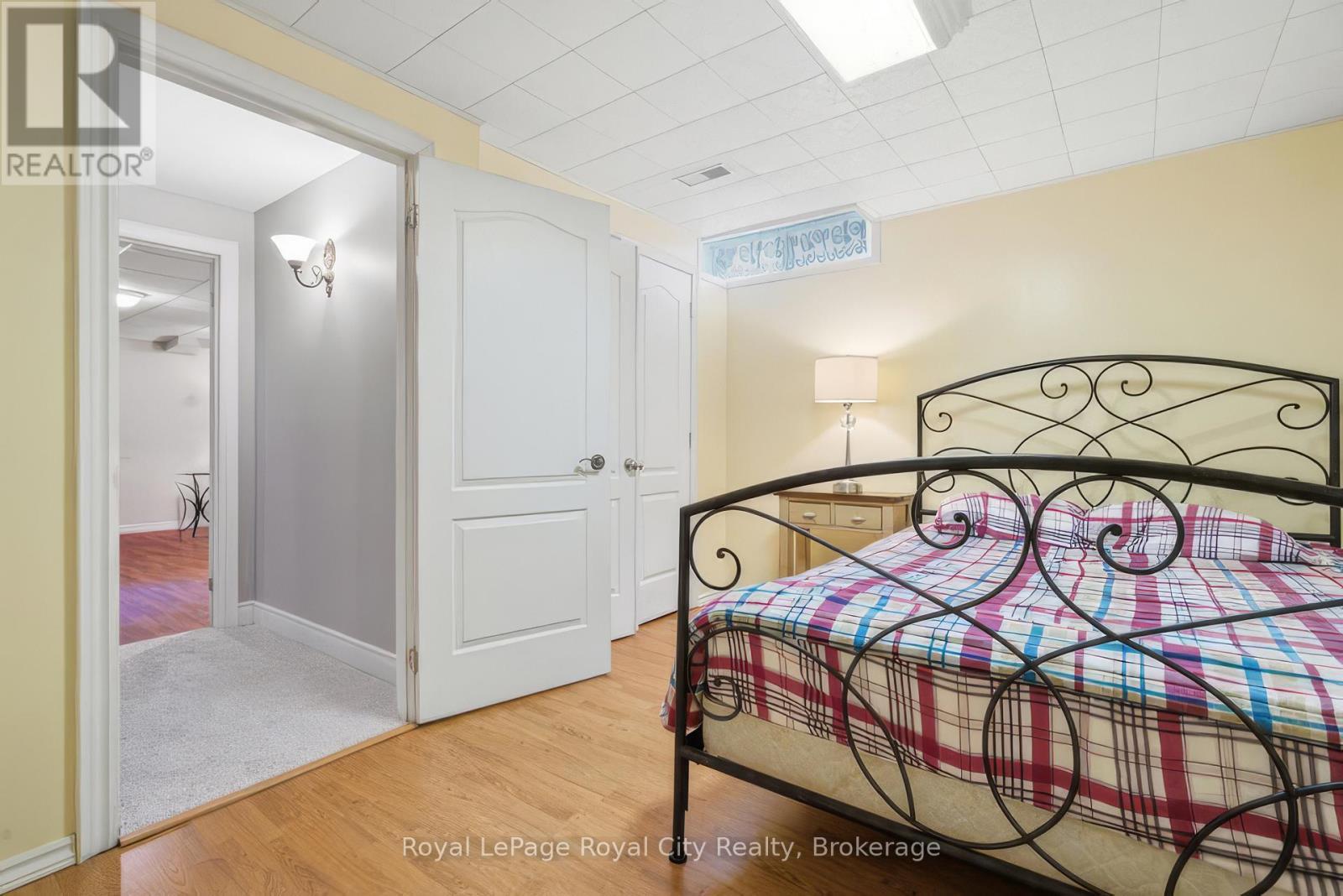












249 RIDGE ROAD

,
Guelph/Eramosa (Rockwood),




Ontario
N0B2K0

