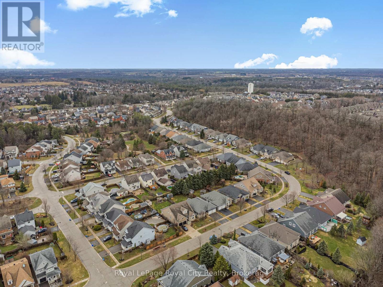 












249 RIDGE ROAD

,
Guelph/Eramosa (Rockwood),




Ontario
N0B2K0

