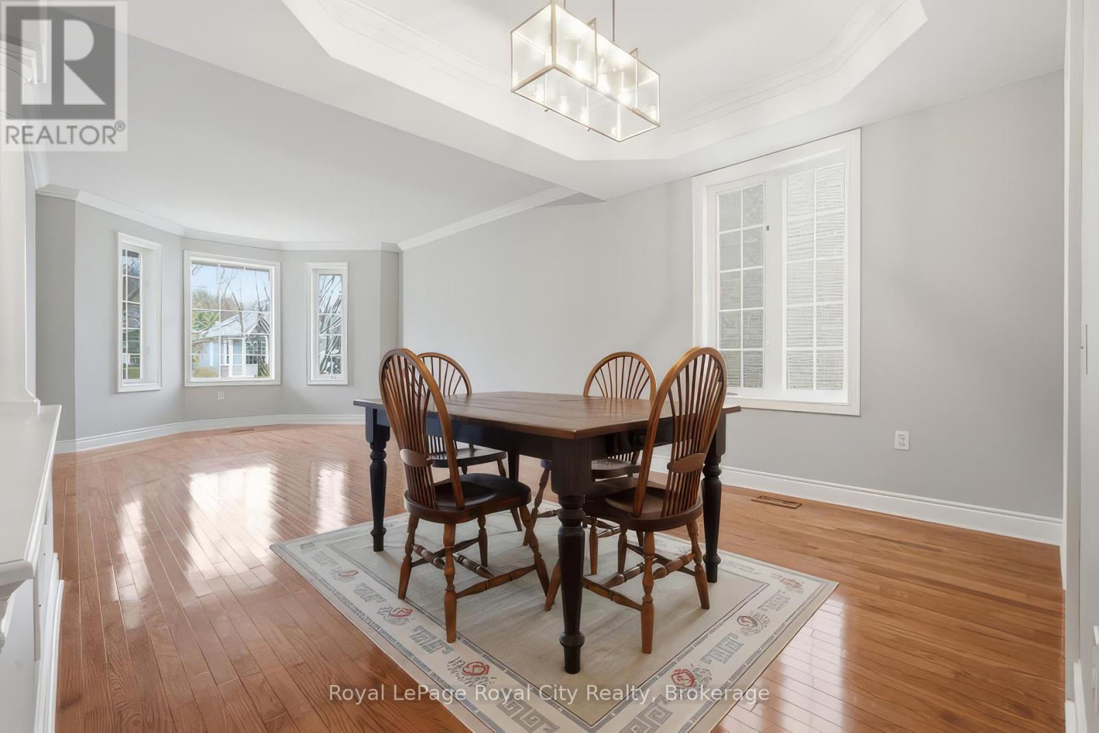 












249 RIDGE ROAD

,
Guelph/Eramosa (Rockwood),




Ontario
N0B2K0

