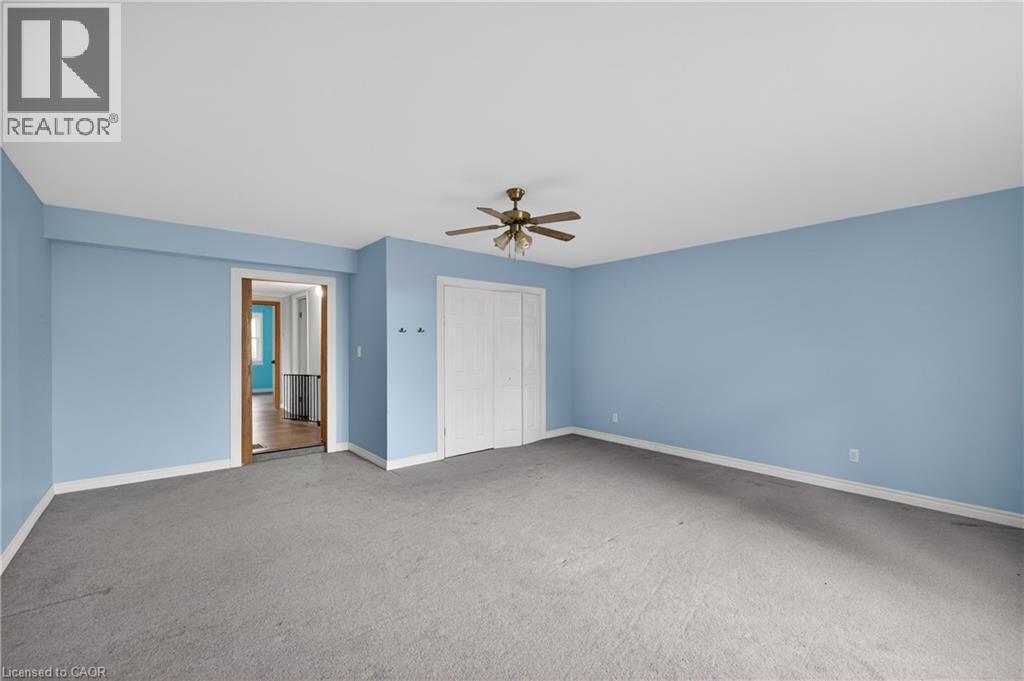 












527 BOND Street

,
Watford,




Ontario
N0M2S0

