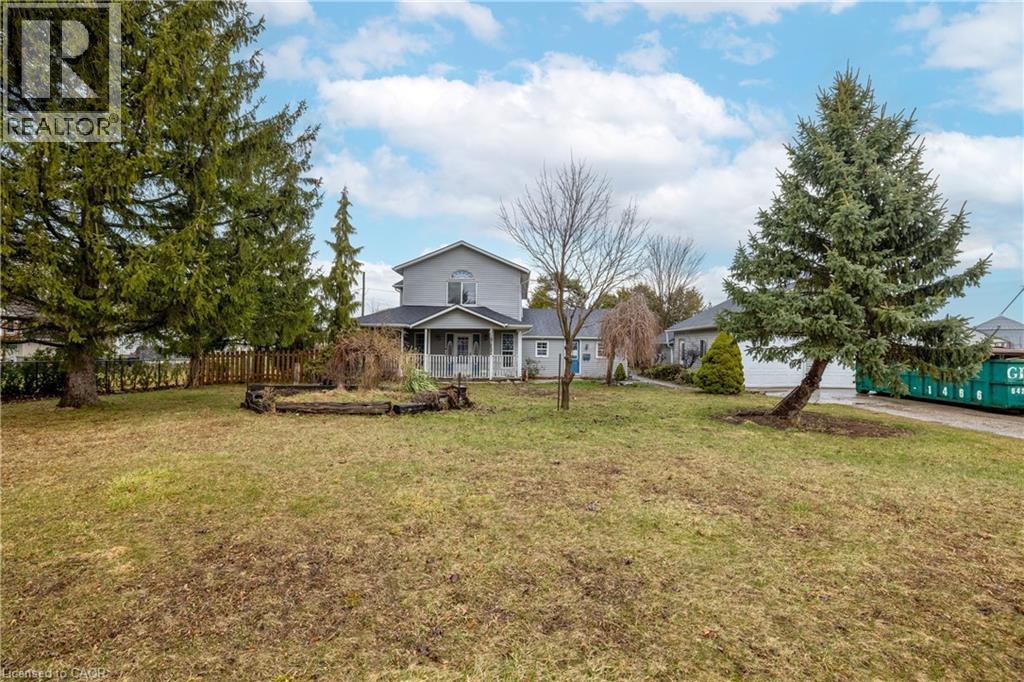 












527 BOND Street

,
Watford,




Ontario
N0M2S0

