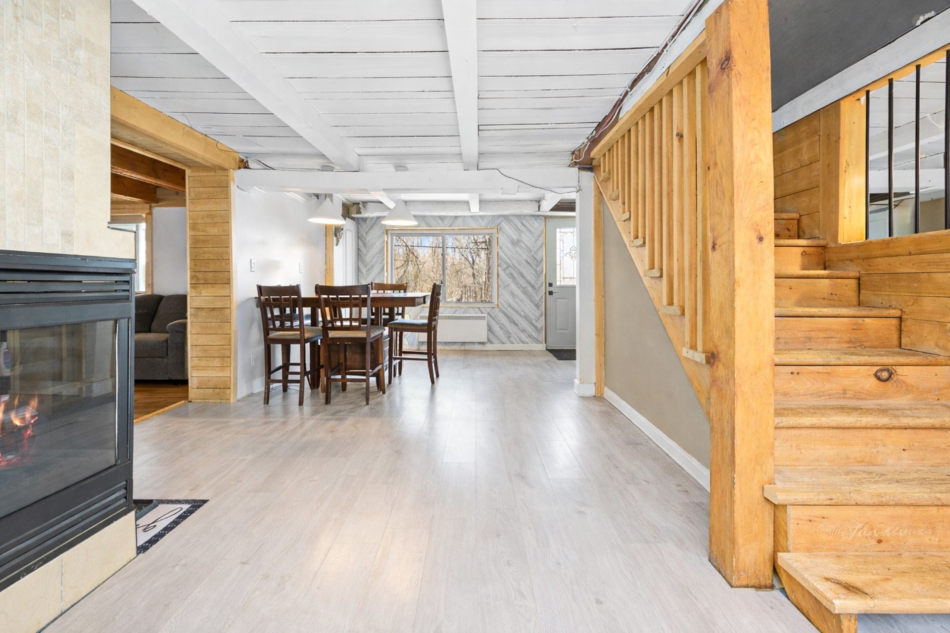 









26


2e Concession

,
Grenville-sur-la-Rouge,




QC
J0V1B0

