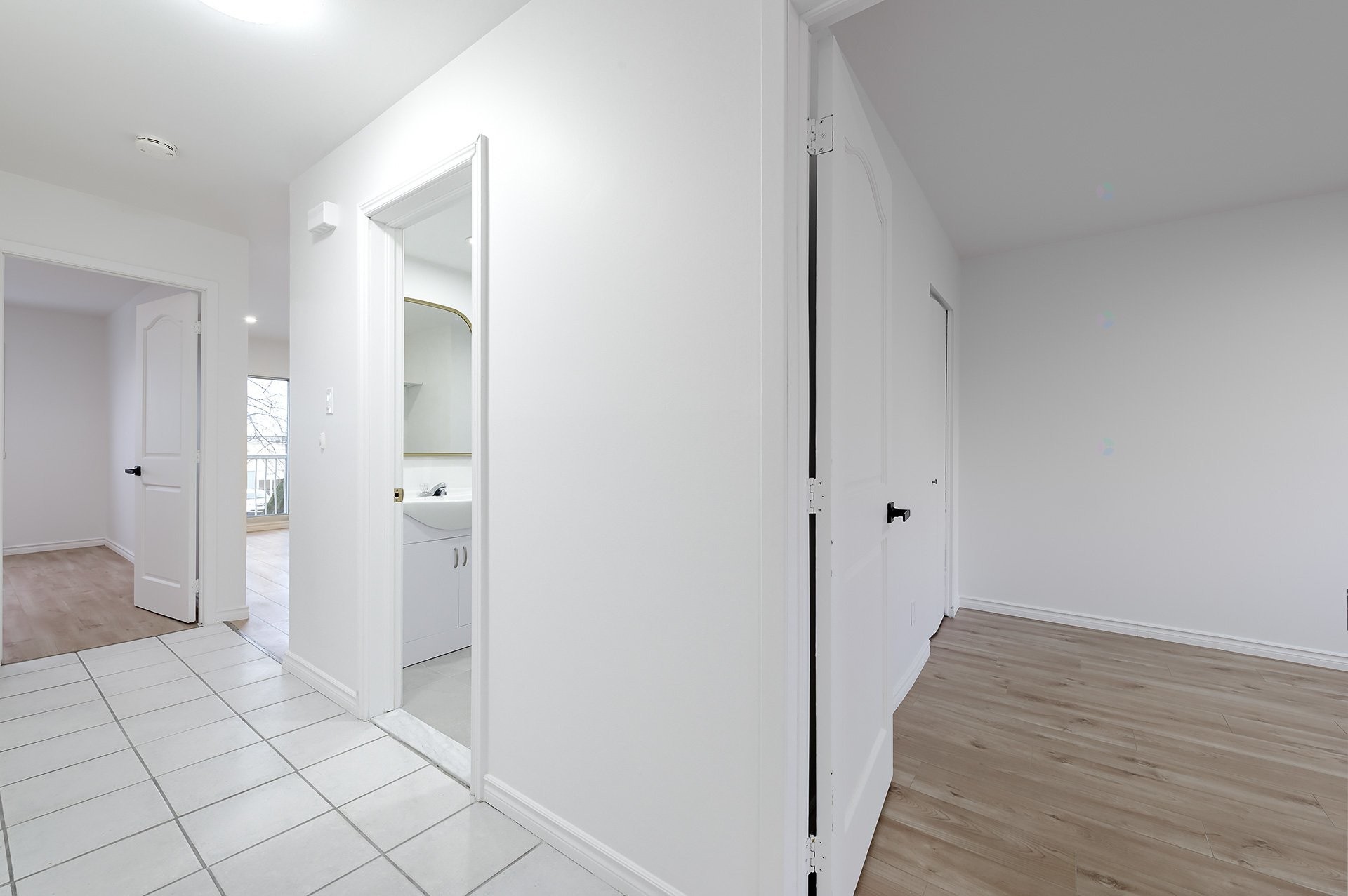 









8340


Boul. Langelier

, 4,
Montréal (Saint-Léonard),




QC
H1P2C1

