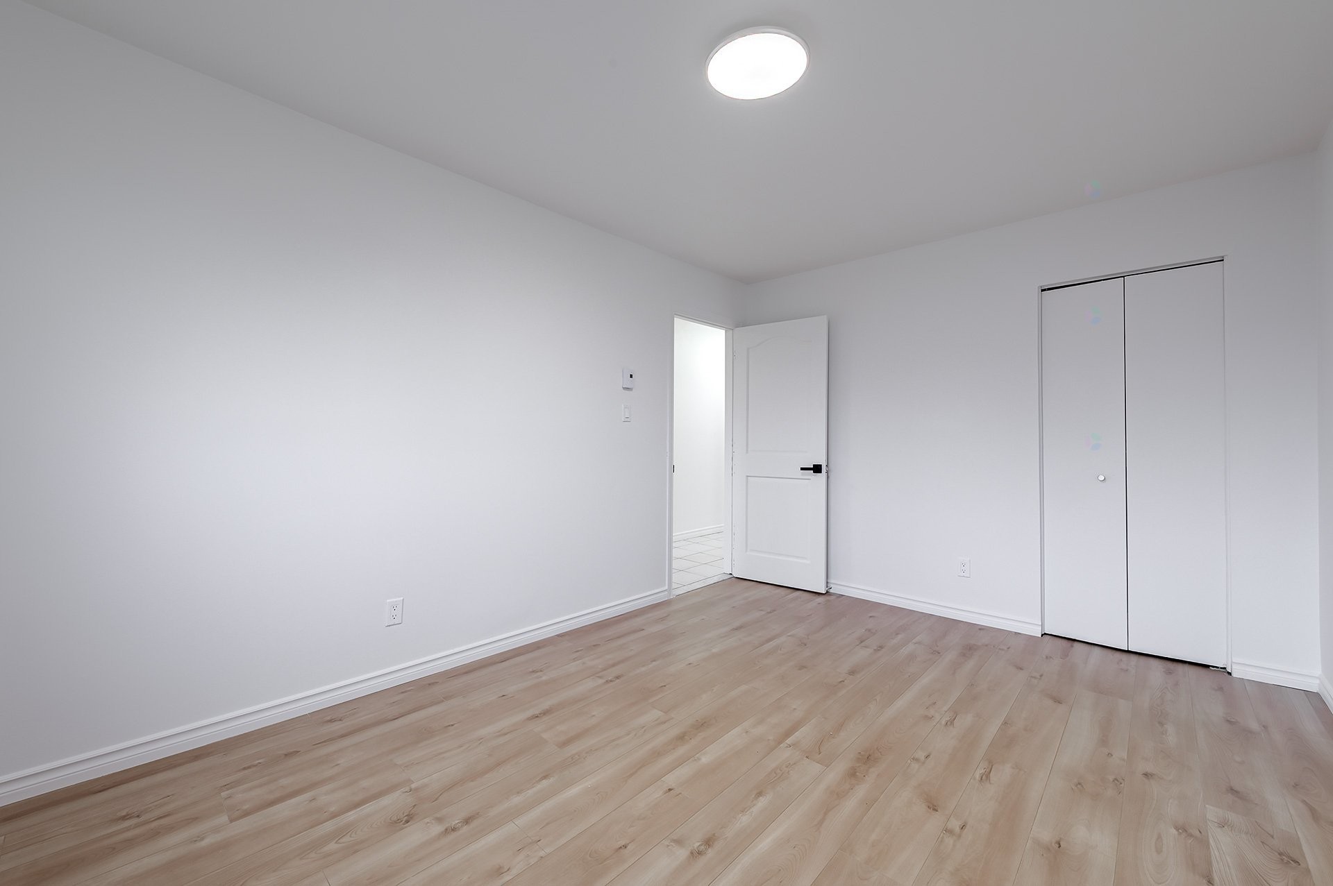 









8340


Boul. Langelier

, 4,
Montréal (Saint-Léonard),




QC
H1P2C1

