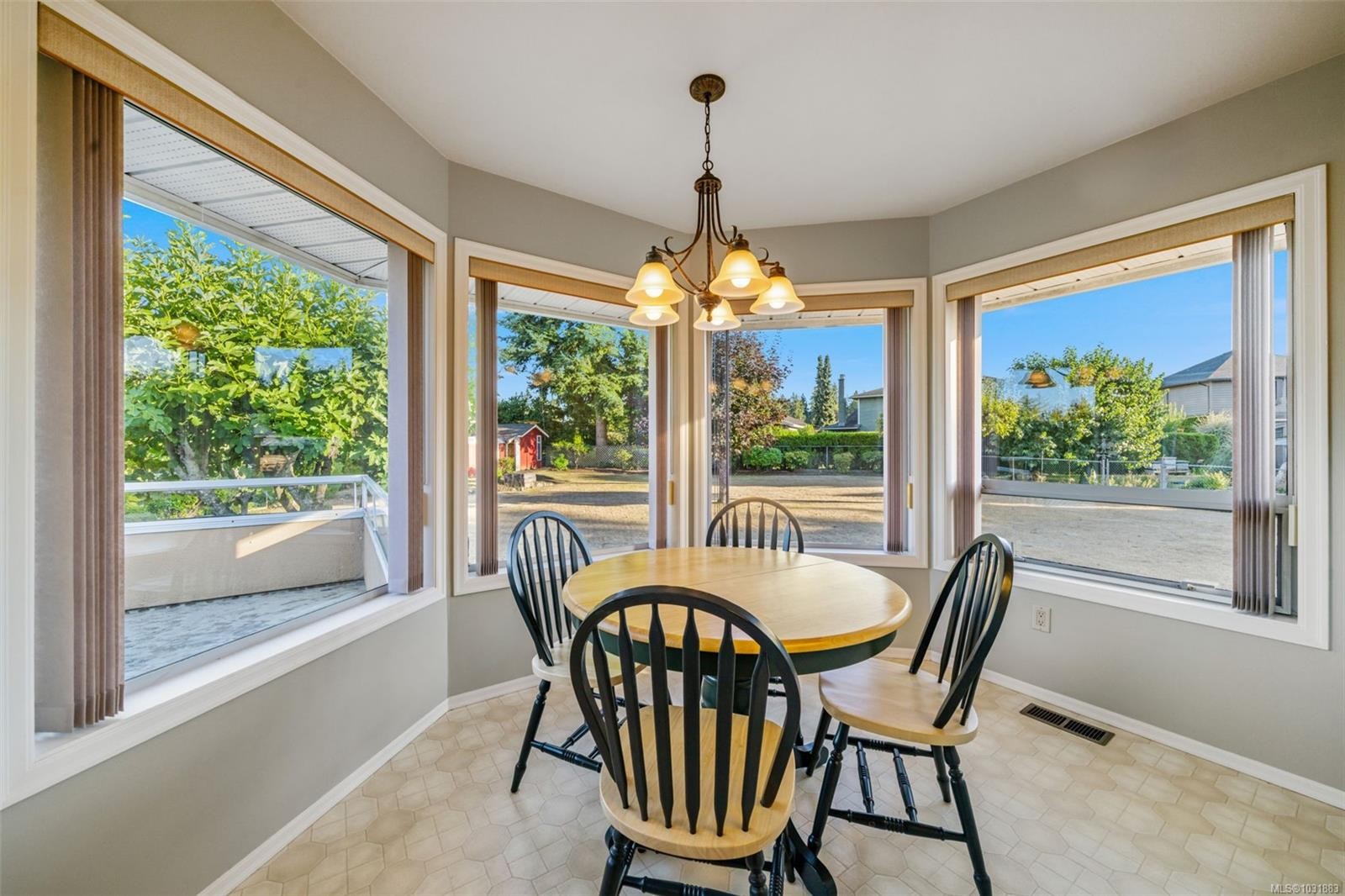 









2391


Alta Vista

Pl,
Central Saanich,




BC
V8Z 5S6

