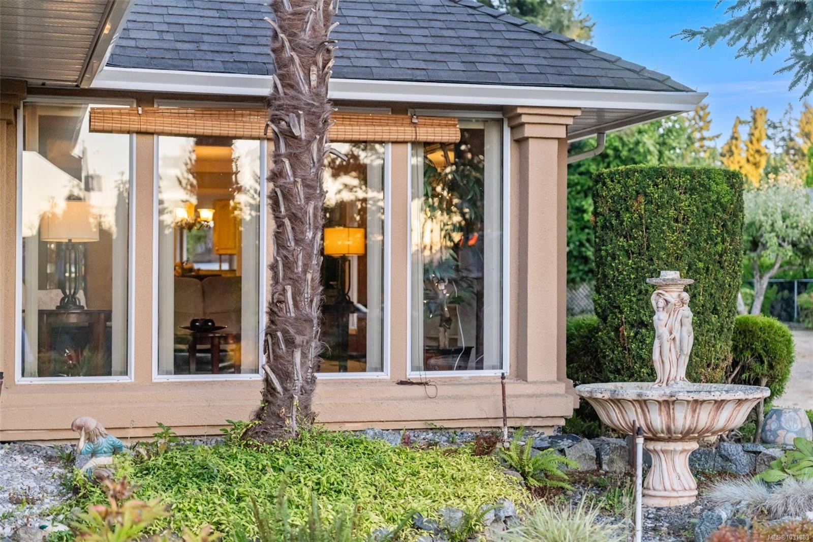 









2391


Alta Vista

Pl,
Central Saanich,




BC
V8Z 5S6

