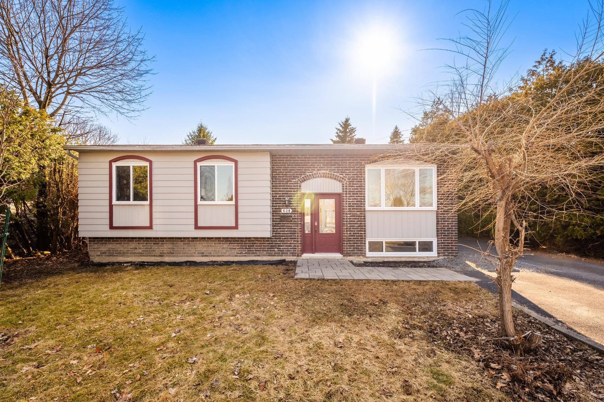 









630


Rue Claude

,
Beloeil,




QC
J3G4X4

