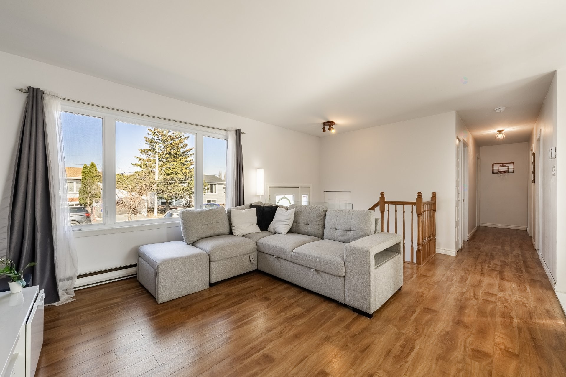 









630


Rue Claude

,
Beloeil,




QC
J3G4X4

