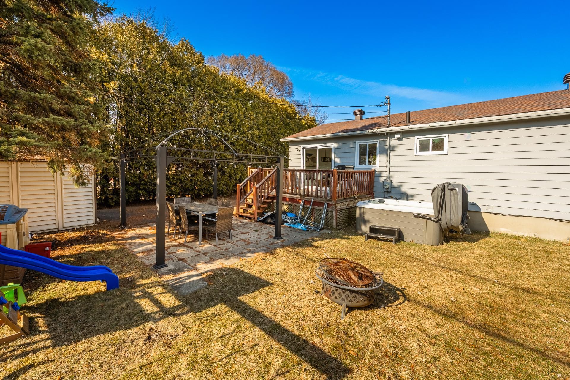 









630


Rue Claude

,
Beloeil,




QC
J3G4X4

