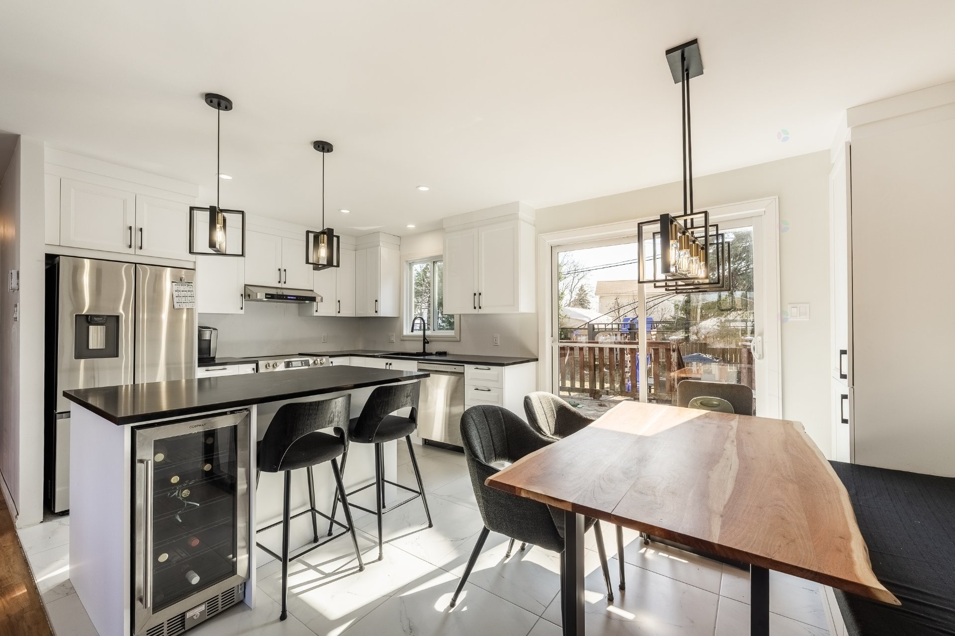 









630


Rue Claude

,
Beloeil,




QC
J3G4X4

