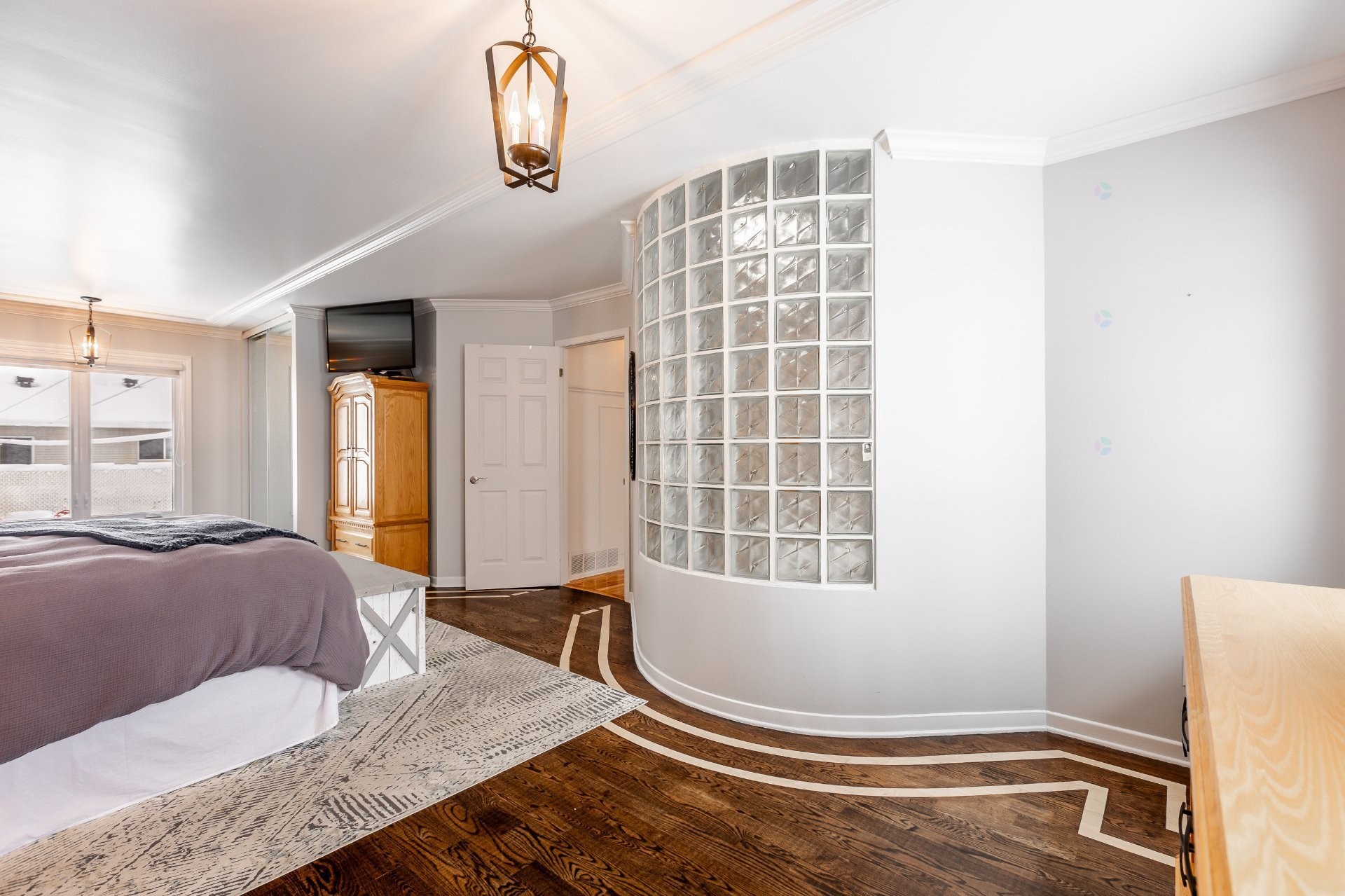 









24


Rue Amireault

,
L'Épiphanie,




QC
J5X2S2

