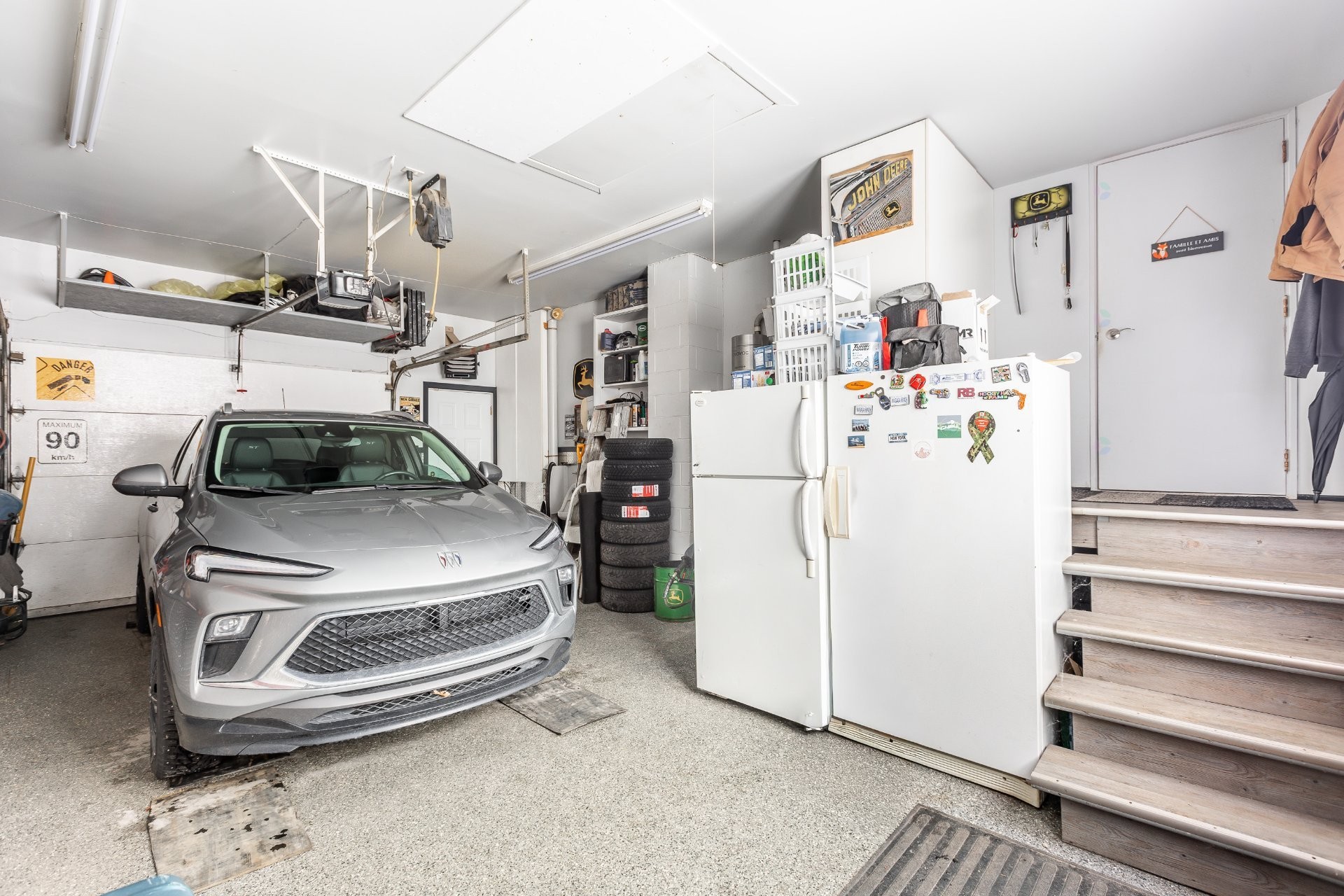 









24


Rue Amireault

,
L'Épiphanie,




QC
J5X2S2

