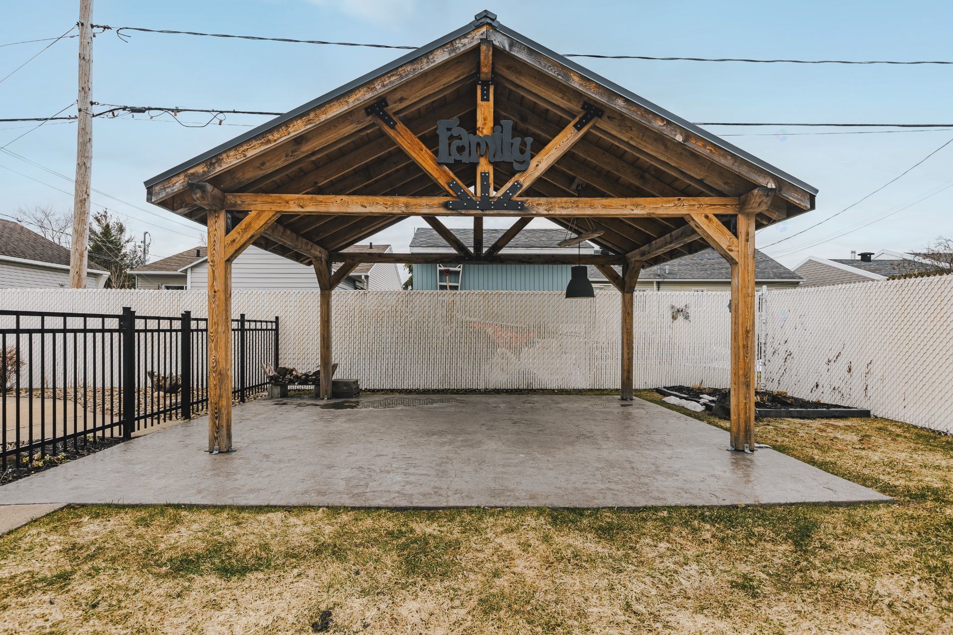 









24


Rue Amireault

,
L'Épiphanie,




QC
J5X2S2


