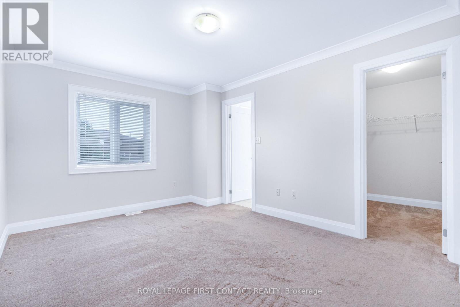 












4 - 29 MADELAINE DRIVE

,
Barrie,




Ontario
L9J0G8

