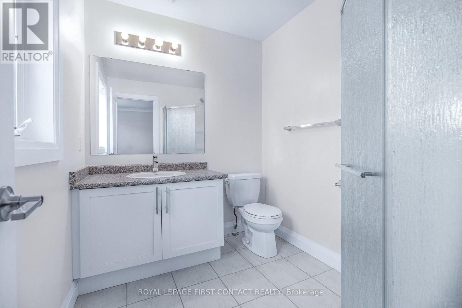 












4 - 29 MADELAINE DRIVE

,
Barrie,




Ontario
L9J0G8

