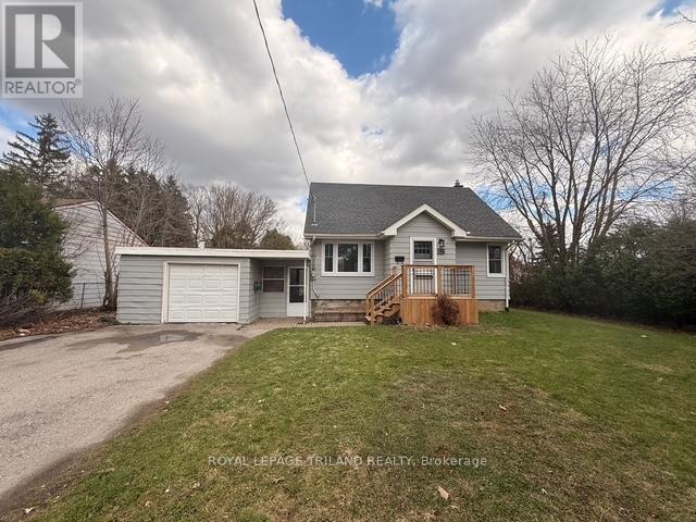 












63 GREENFIELD DRIVE

,
London South (South X),




Ontario
N6E1M8

