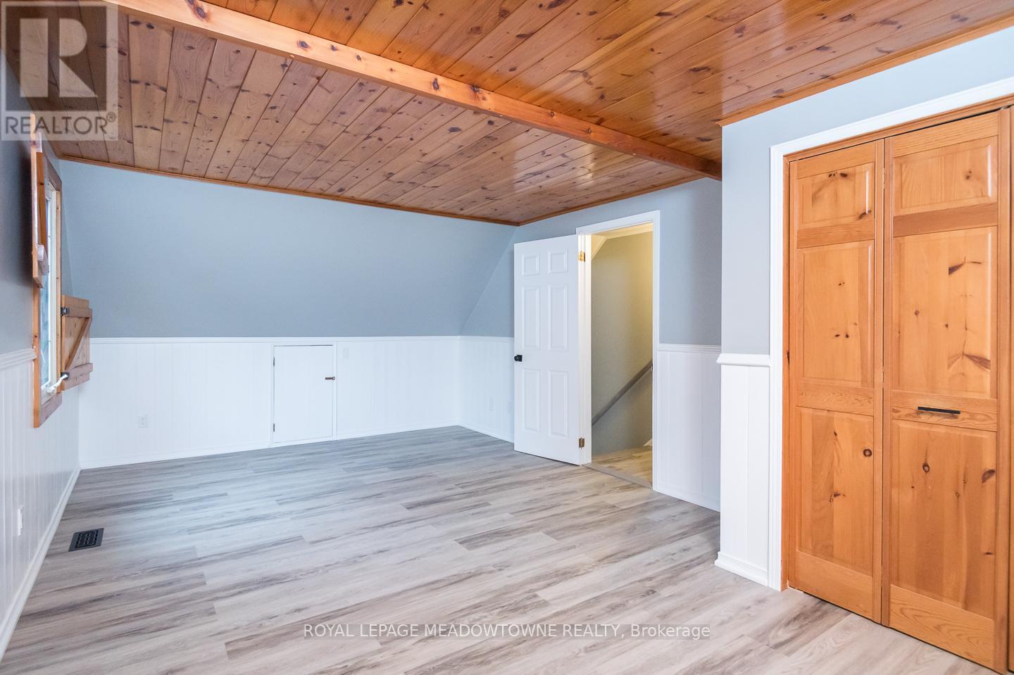 












877 ANDERSON AVENUE

,
Milton,




Ontario
L9T4Y5

