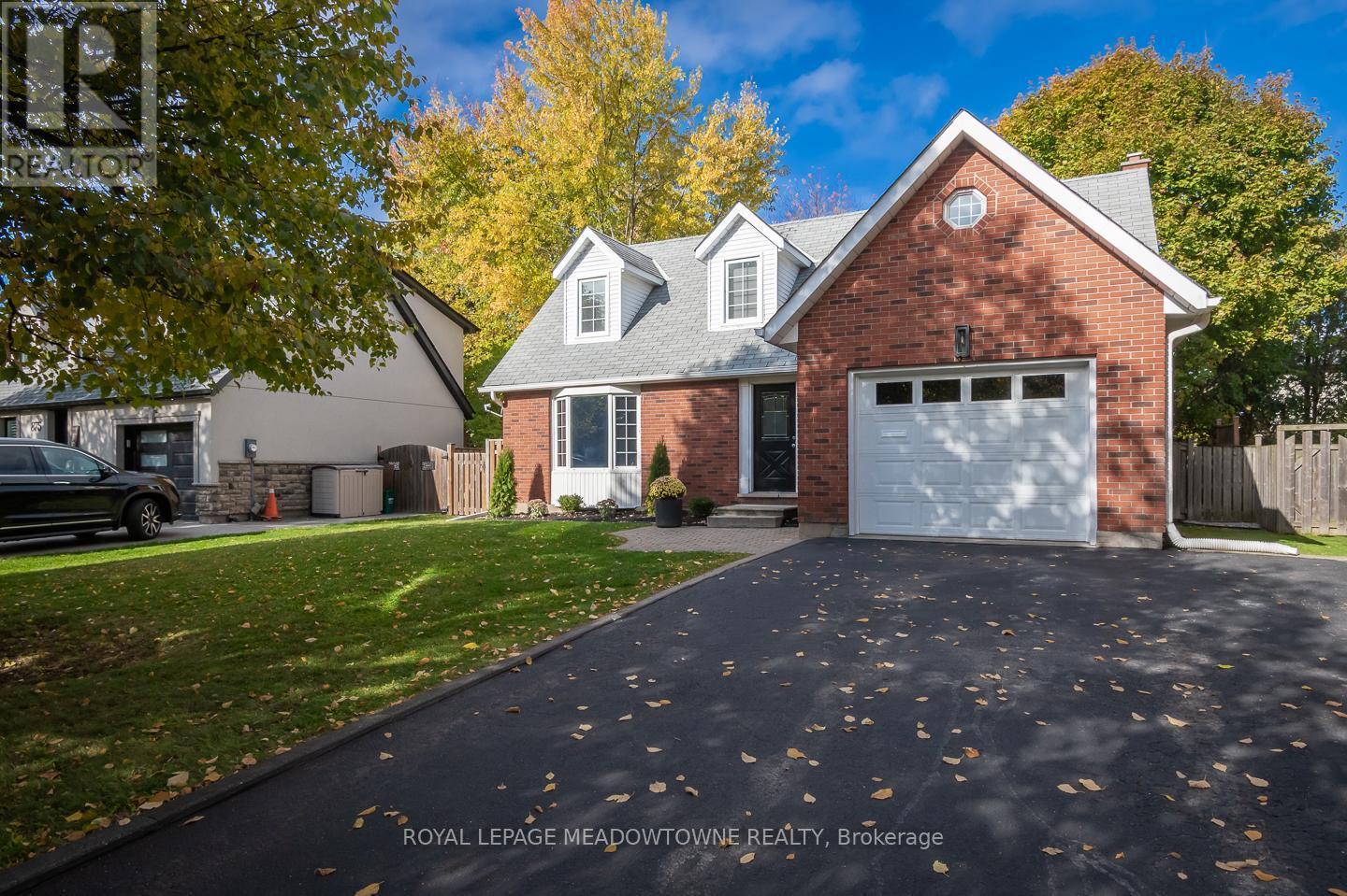 












877 ANDERSON AVENUE

,
Milton,




Ontario
L9T4Y5

