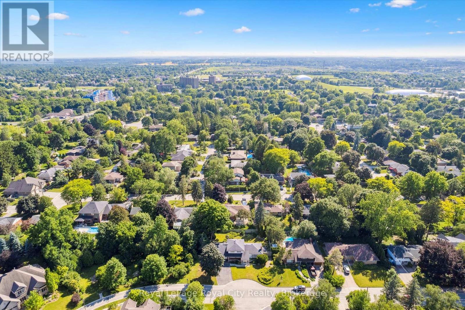 












67 WOODSIDE ROAD

,
Guelph (Dovercliffe Park/Old University),




Ontario
N1G2H1

