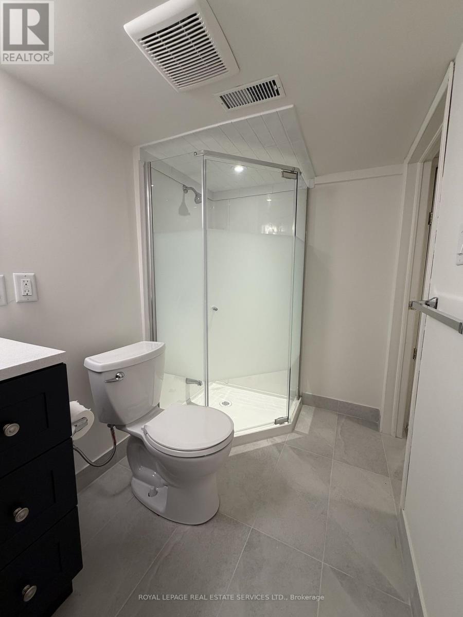 












BASEMENT - 71 VERNON STREET

,
Toronto,




Ontario
M6P1S9

