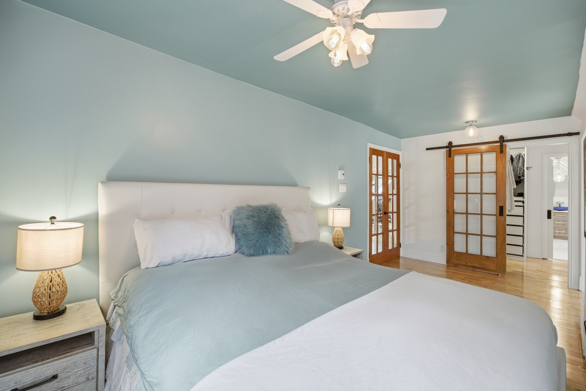 









2155


Grand Rang

,
Saint-Charles-sur-Richelieu,




QC
J0H2G0

