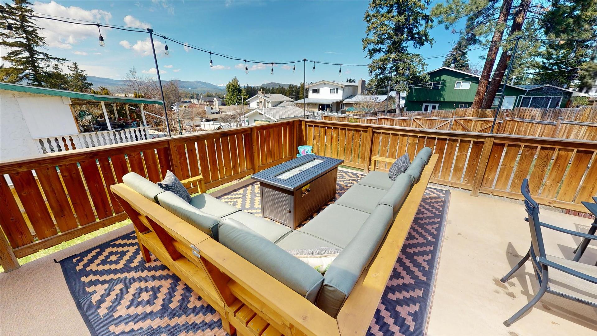 









2620


3rd

Street,
Cranbrook,




BC
V1C 1G5

