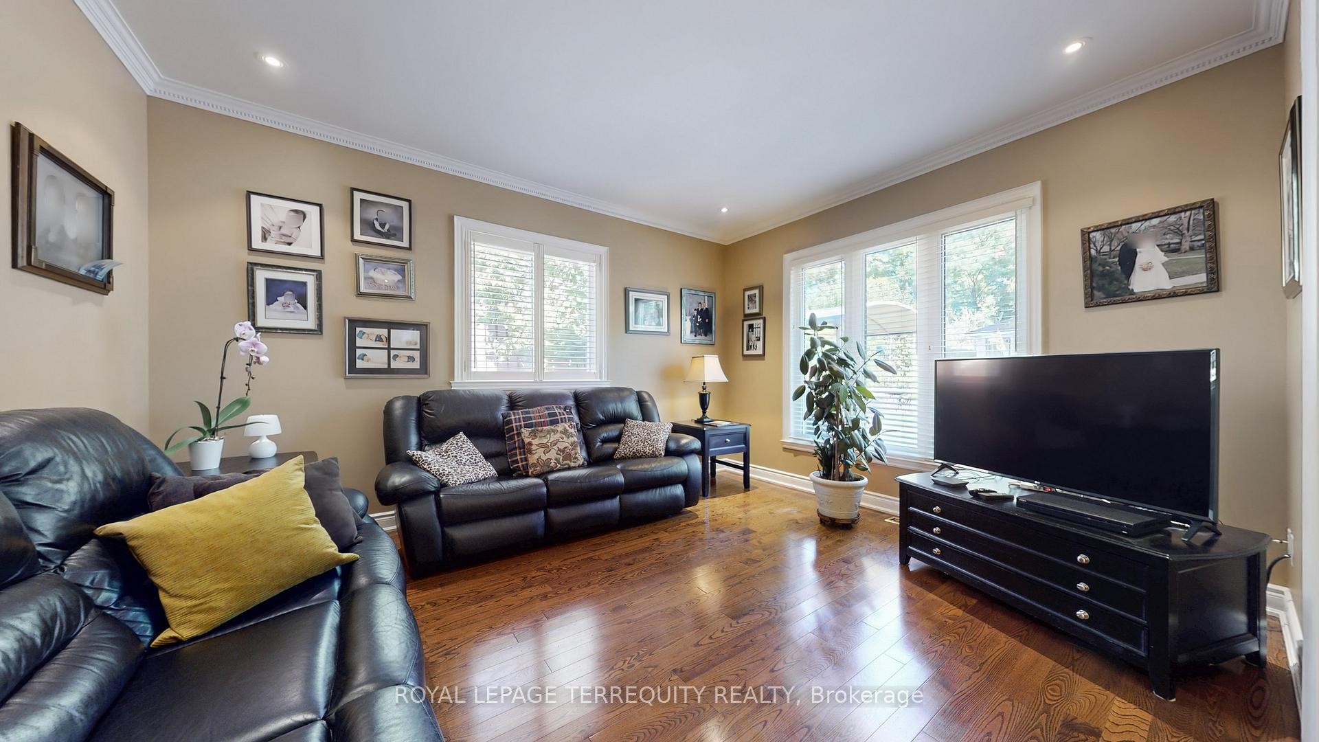 









134


Hadrian

Drive,
Toronto,




ON
M9W 1V4

