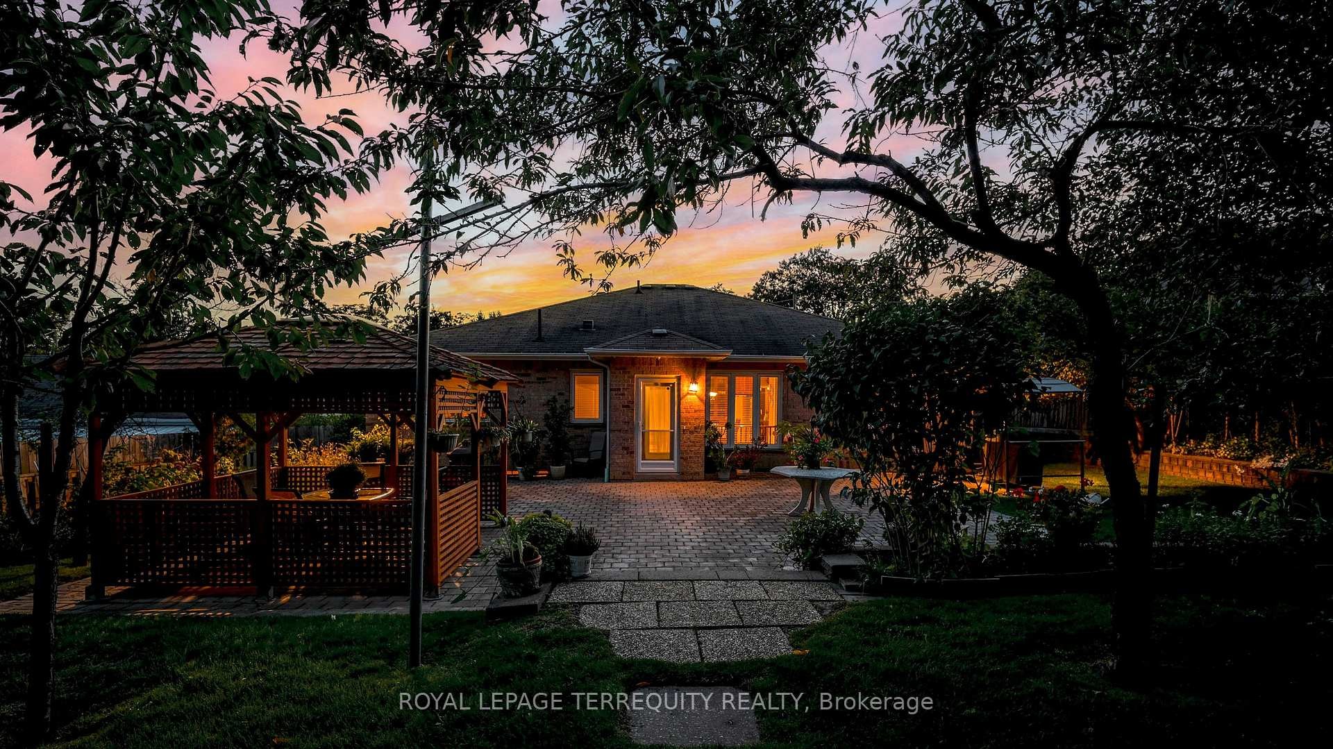 









134


Hadrian

Drive,
Toronto,




ON
M9W 1V4

