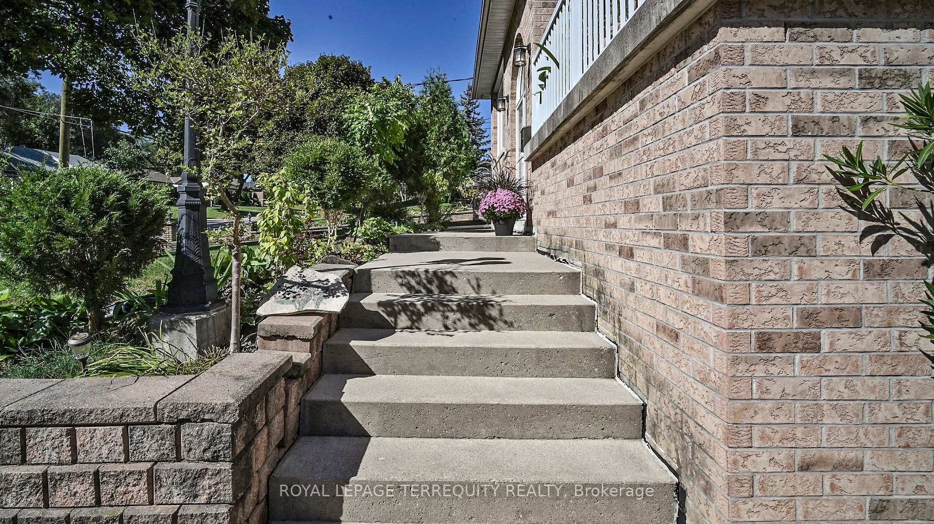









134


Hadrian

Drive,
Toronto,




ON
M9W 1V4

