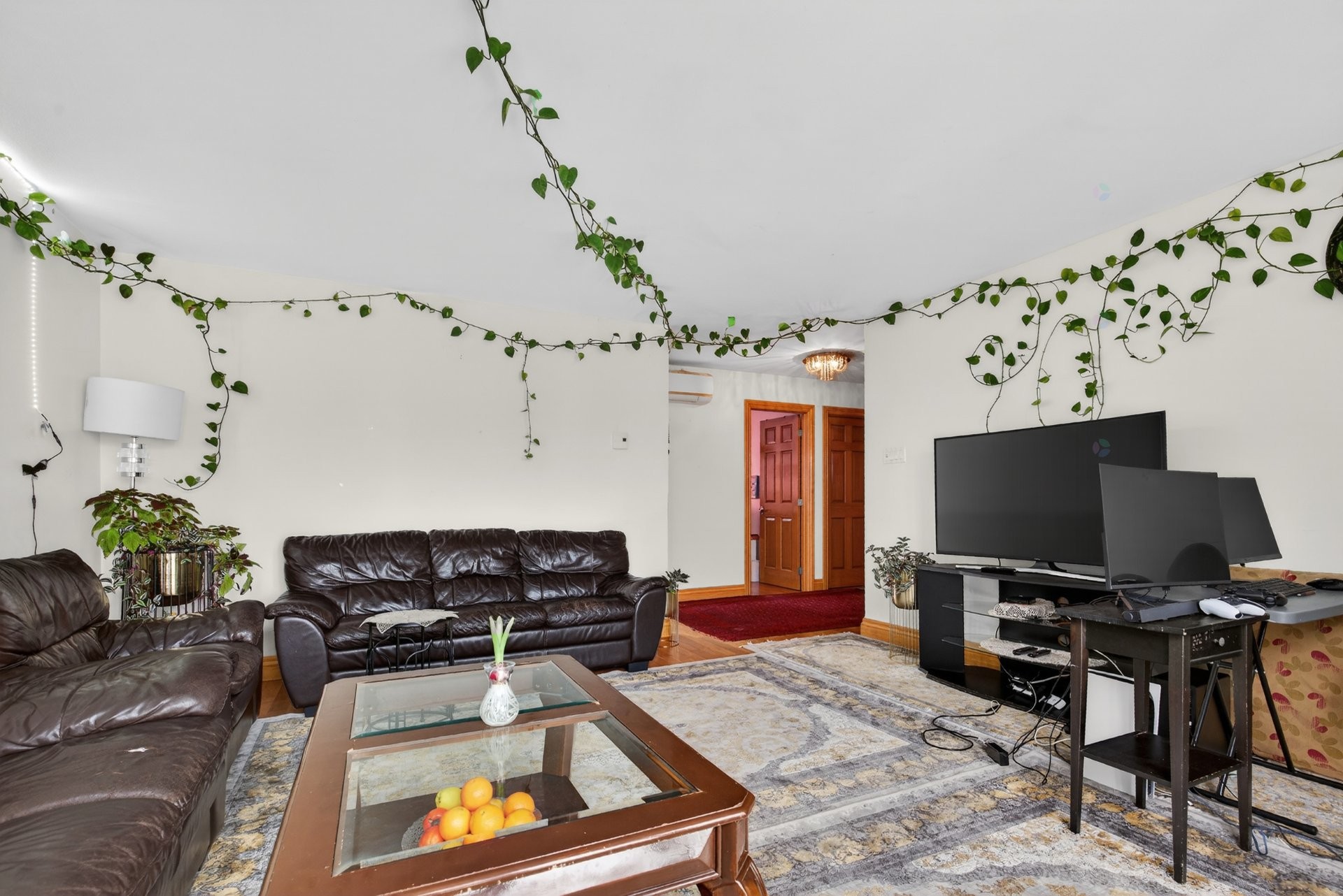 









7502


Rue de Boischatel

,
Montréal (Saint-Léonard),




QC
H1S2K8

