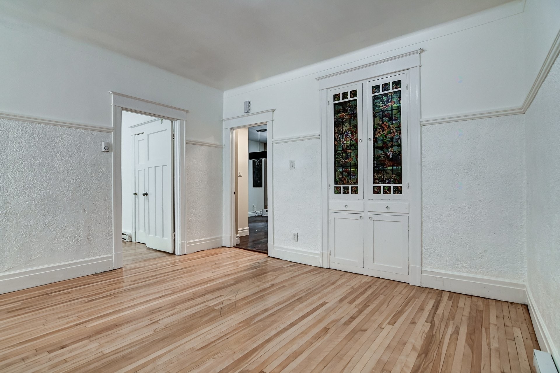 









4693


Rue De La Roche

,
Montréal (Le Plateau-Mont-Royal),




QC
H2J3J5

