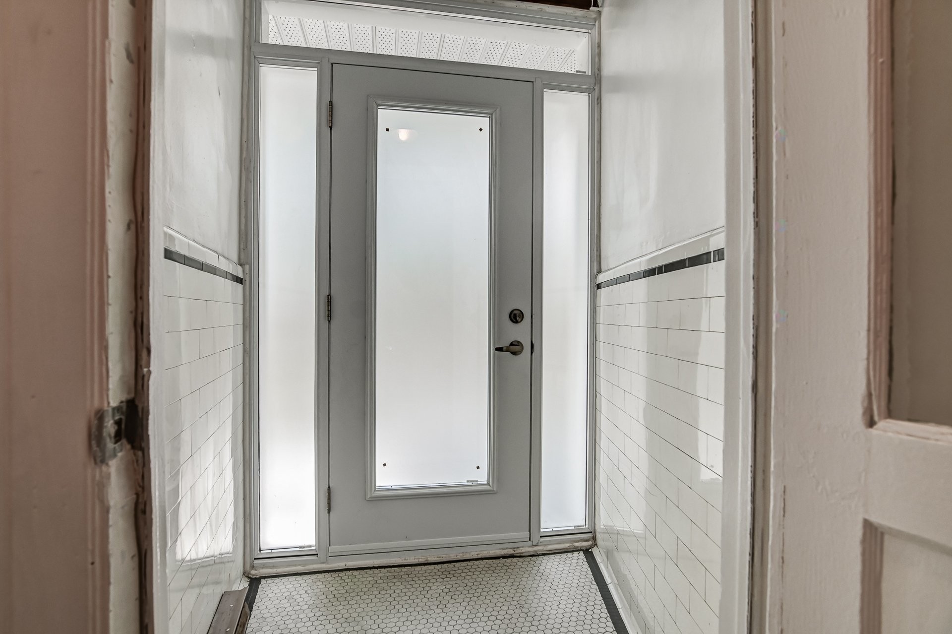 









4693


Rue De La Roche

,
Montréal (Le Plateau-Mont-Royal),




QC
H2J3J5

