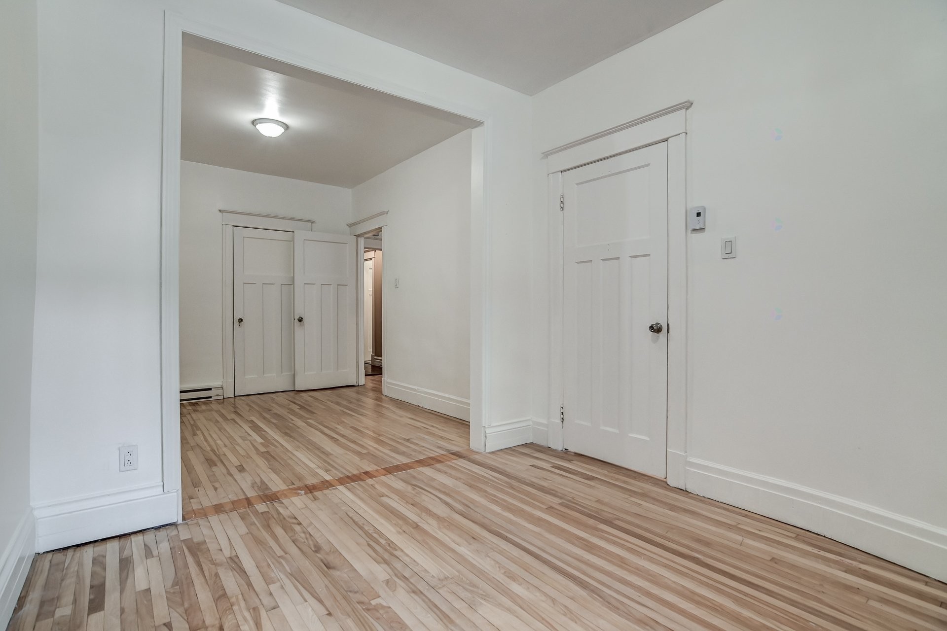 









4693


Rue De La Roche

,
Montréal (Le Plateau-Mont-Royal),




QC
H2J3J5

