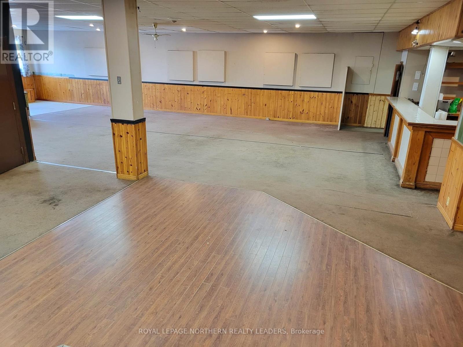 












MAIN FLOOR - 61 BRUCE AVENUE

,
Timmins (SP - Main Area),




Ontario
P0N1H0

